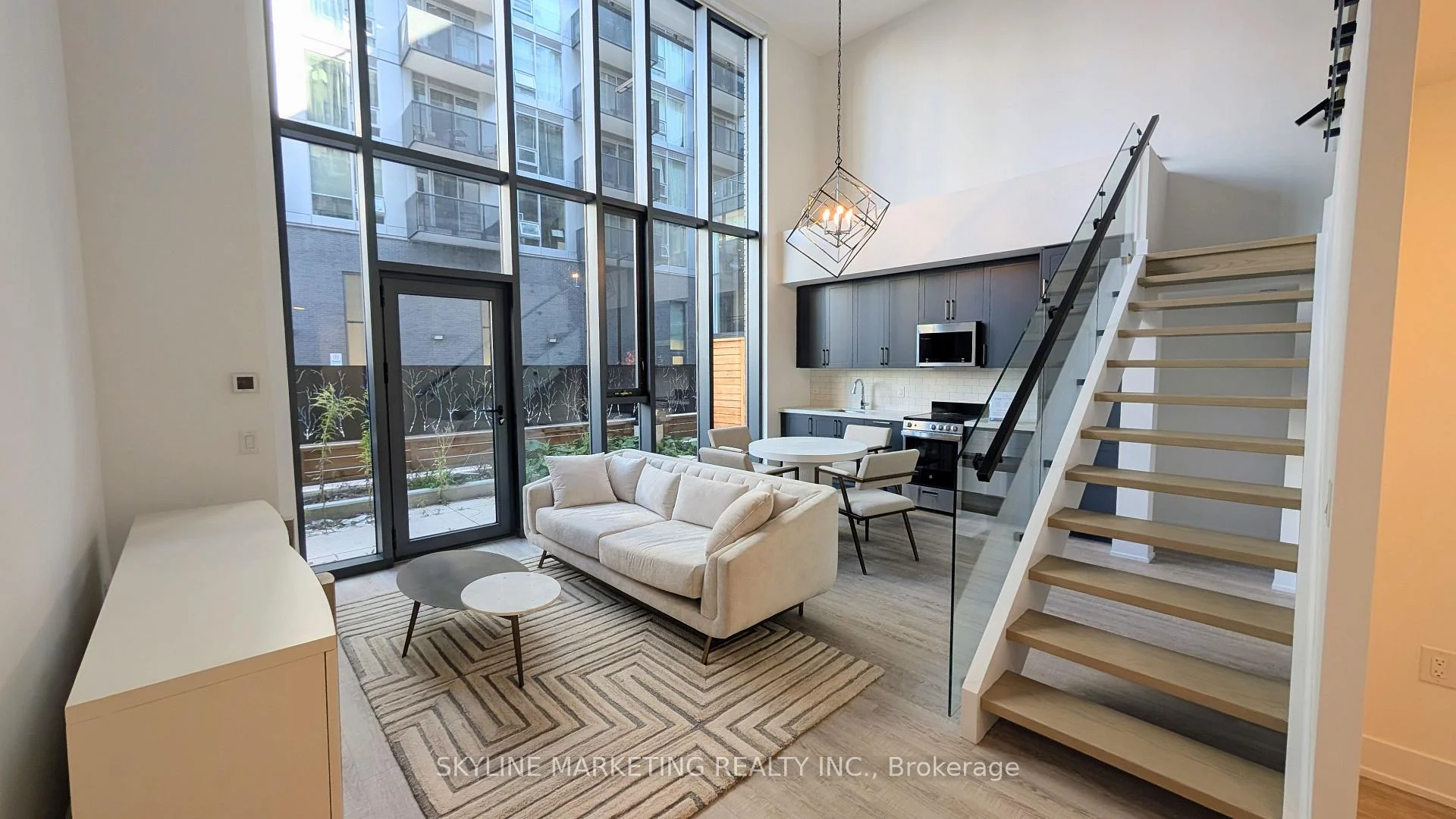Photo of Unit 114, 2450 Old Bronte Road