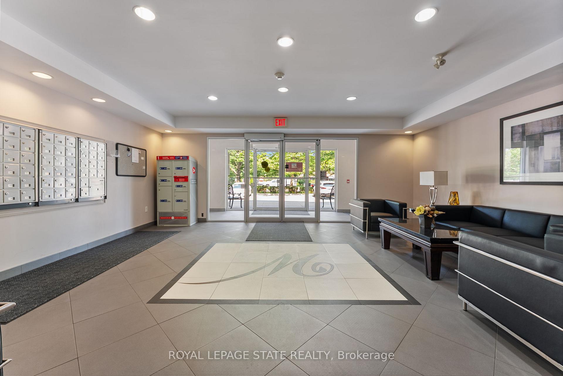 Photo 10 of 396 Plains Road E, Burlington, LaSalle — HOMEH