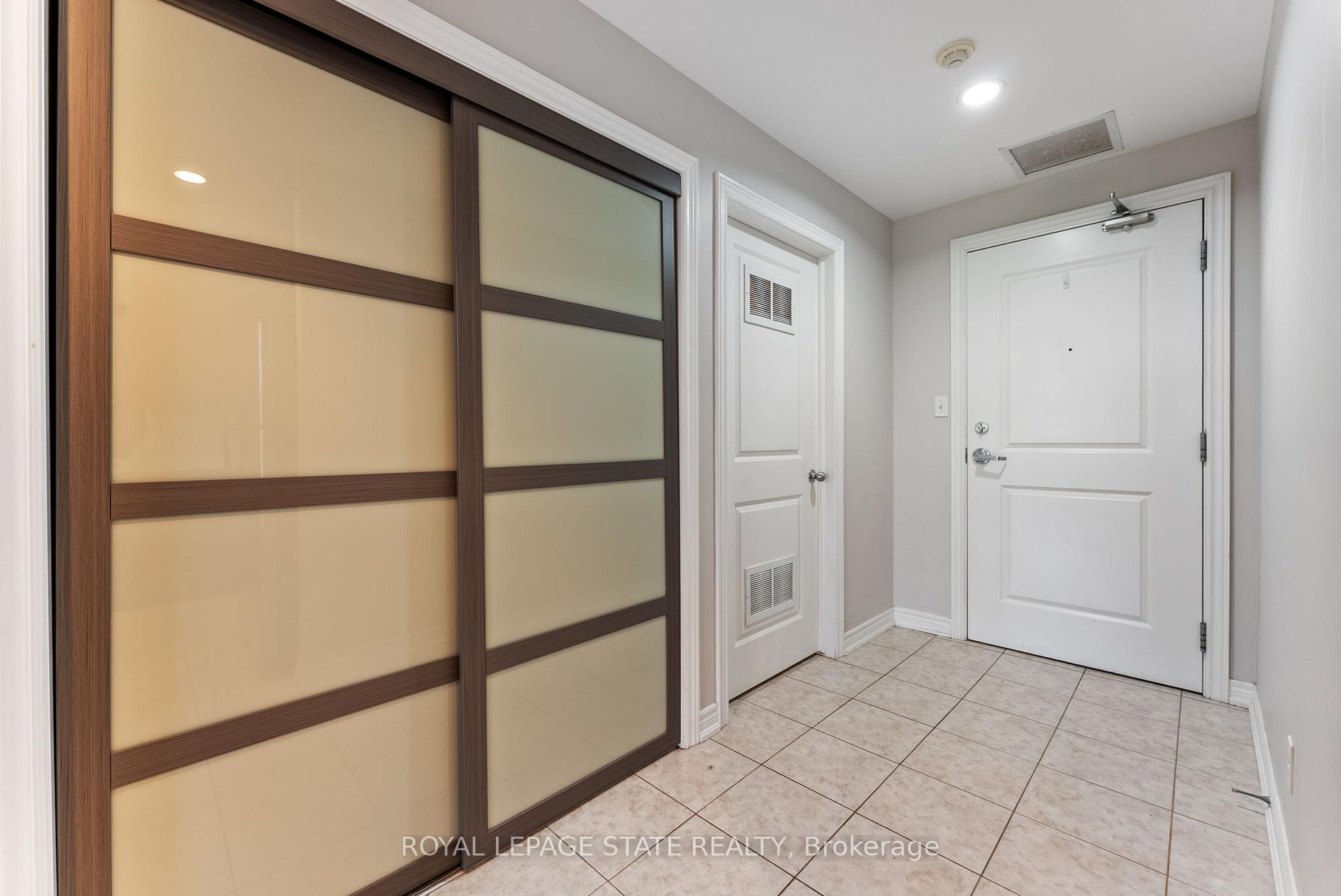 Photo 12 of 396 Plains Road E, Burlington, LaSalle — HOMEH