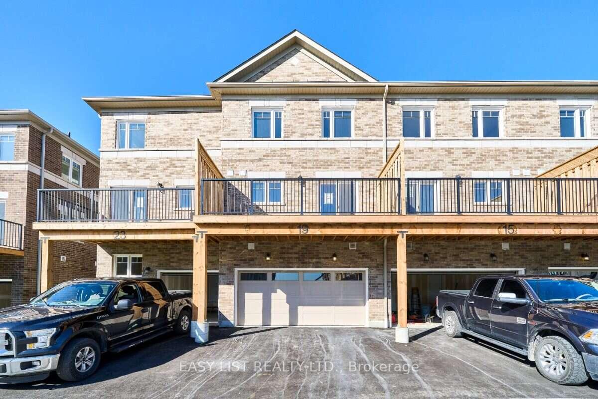 Photo 6 of 19 Addyman Crescent, Clarington, Newcastle — HOMEH