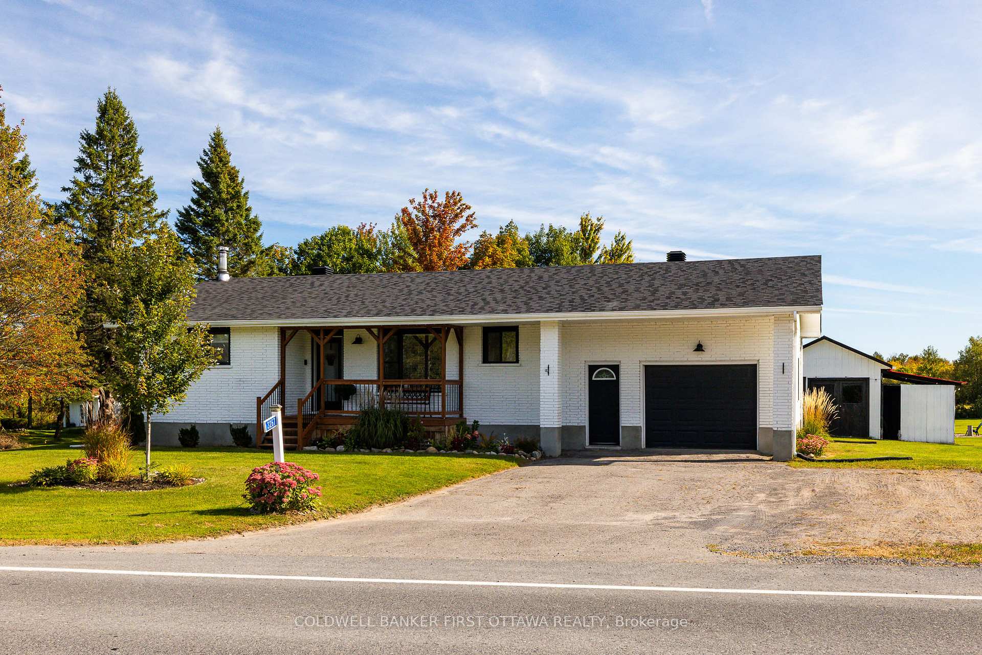 Photo of 3267 Gendron Road