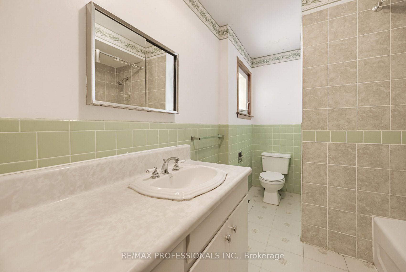 Photo 12 of 4038 Wilcox Road, Mississauga, Rathwood — HOMEH