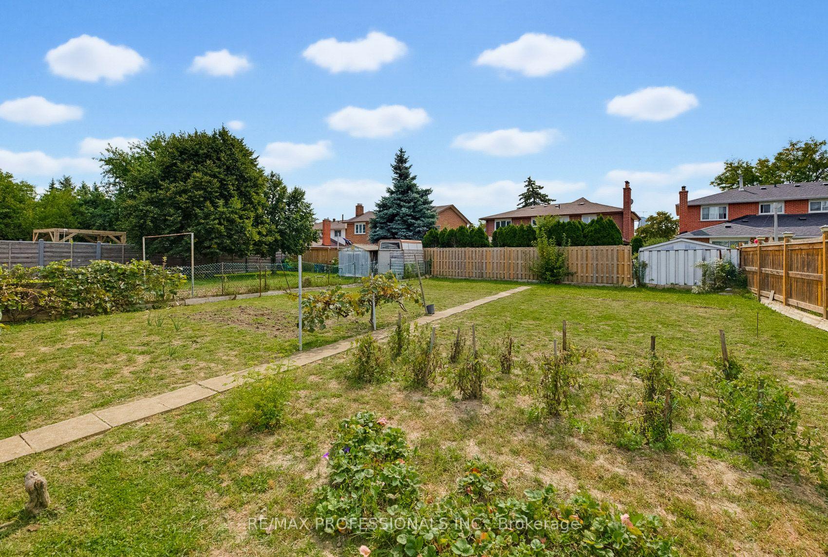 Photo 17 of 4038 Wilcox Road, Mississauga, Rathwood — HOMEH