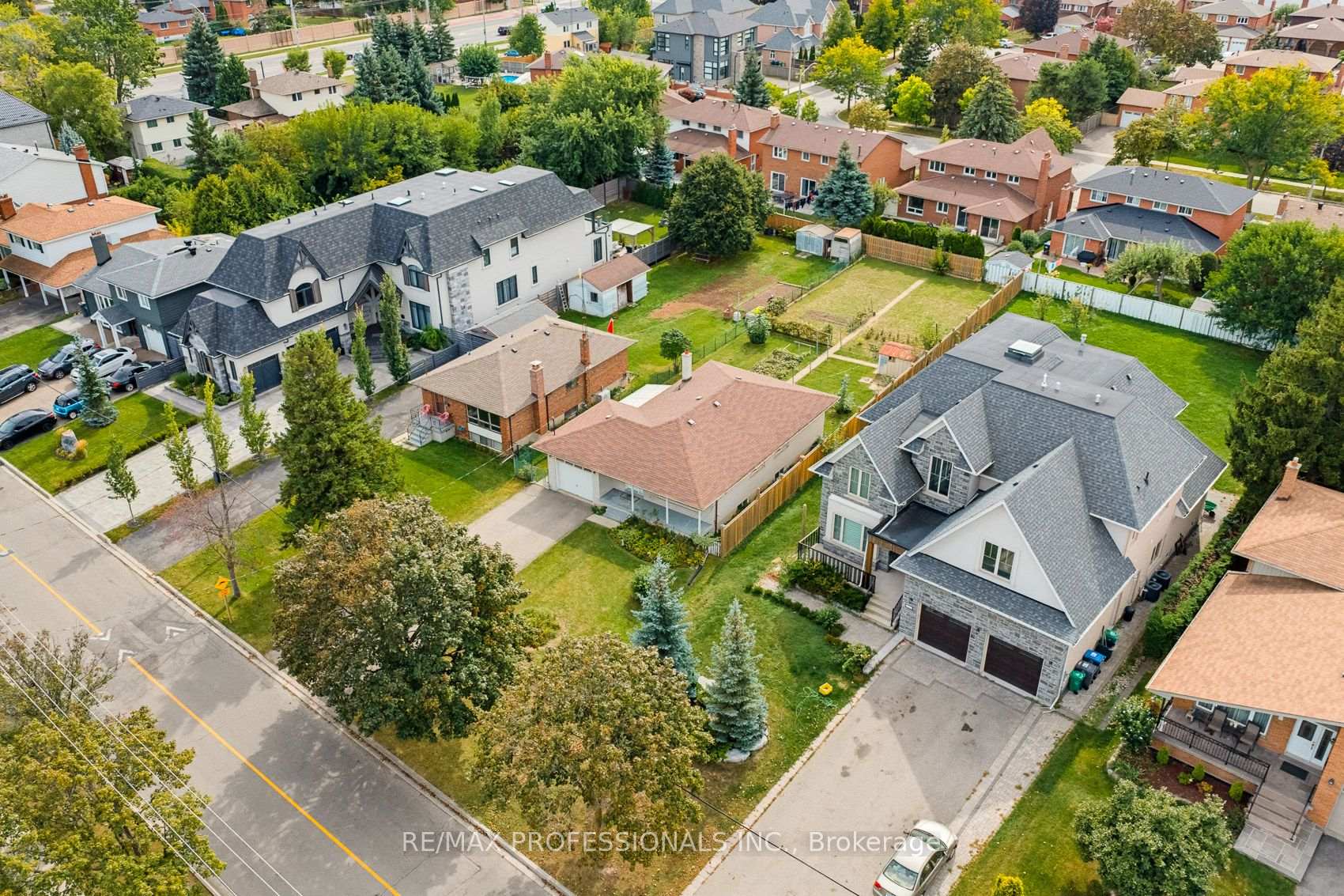 Photo 21 of 4038 Wilcox Road, Mississauga, Rathwood — HOMEH