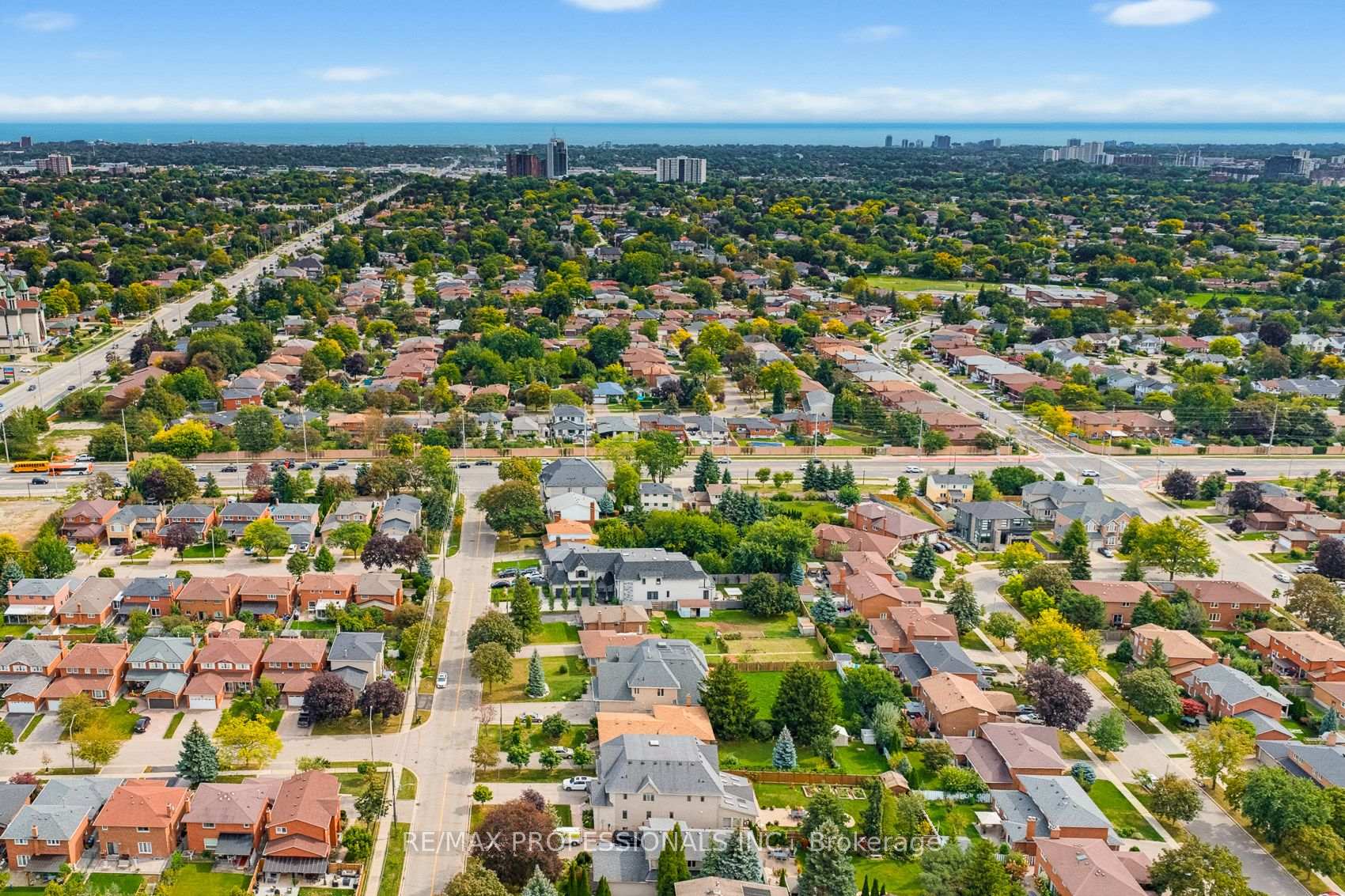 Photo 28 of 4038 Wilcox Road, Mississauga, Rathwood — HOMEH