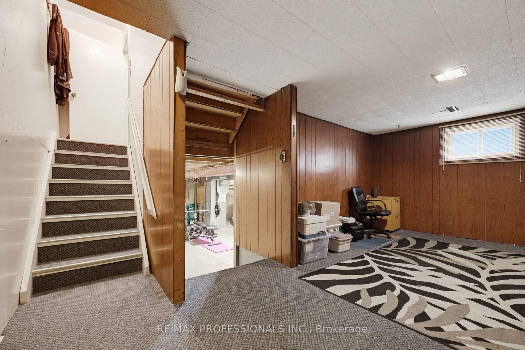 Photo 29 of 7540 Darcel Avenue, Mississauga, Malton — HOMEH