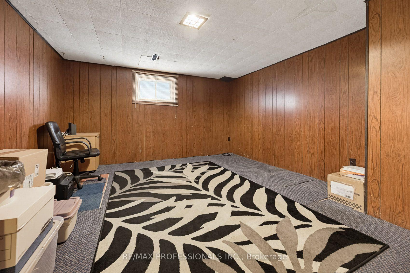 Photo 30 of 7540 Darcel Avenue, Mississauga, Malton — HOMEH