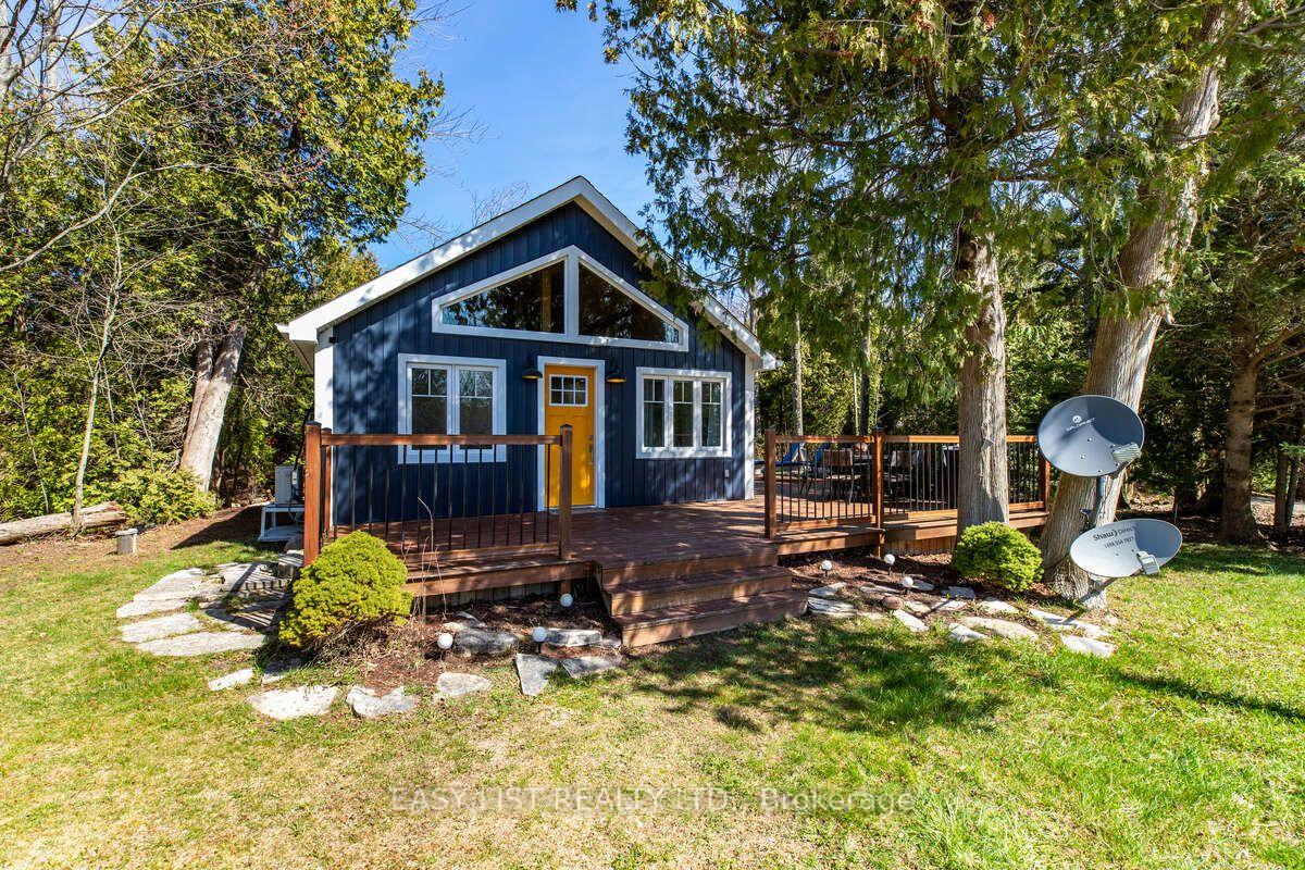 Photo of 858 Howdenvale Road