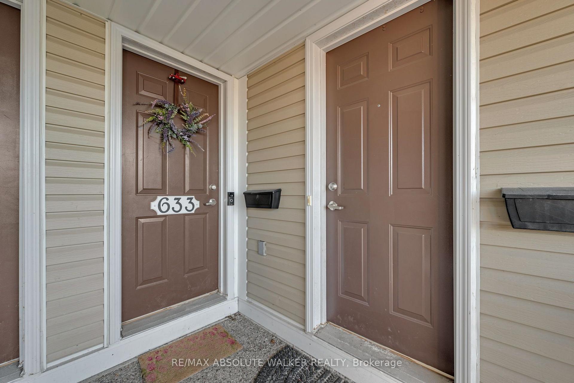 Photo 2 of Unit 32, 633 Lakeridge Drive, Ottawa, Avalon East — HOMEH