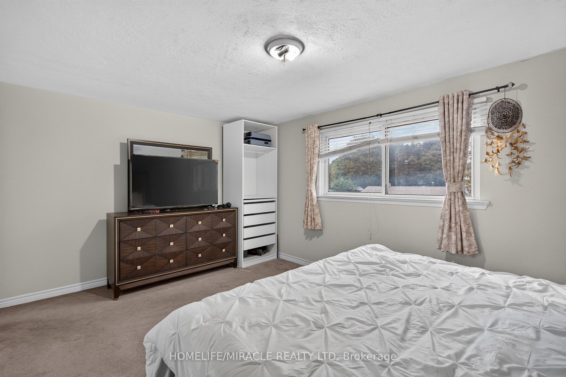 Photo 23 of 2 Jubilee Court, Brampton, Northgate — HOMEH