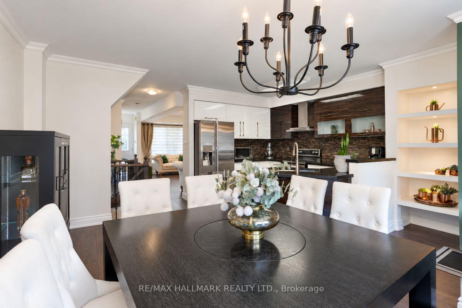 Photo 19 of 97 Benjamin Hood Crescent, Vaughan, Patterson — HOMEH