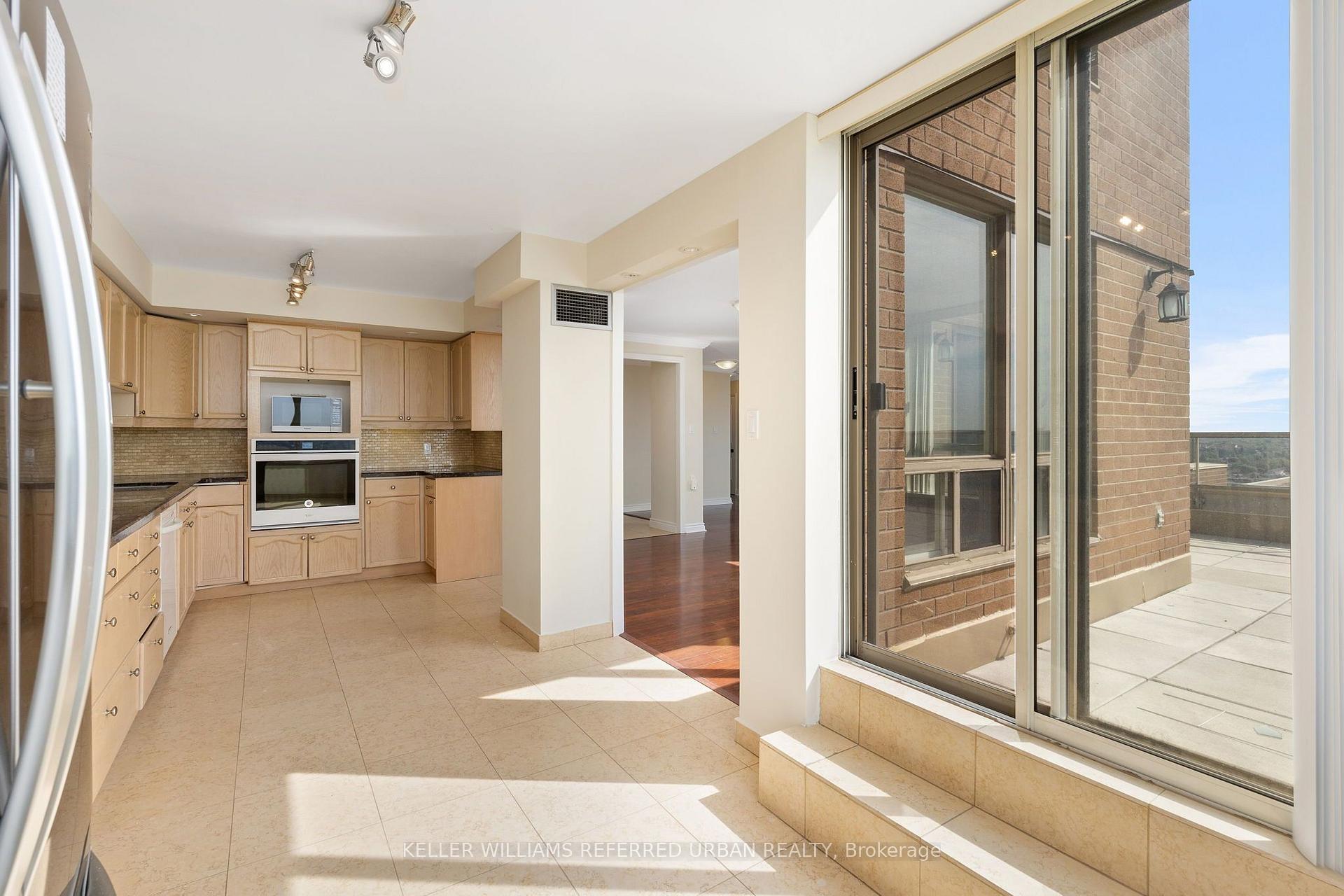 Photo 5 of Unit 2903, 205 Wynford Drive S, Toronto, Flemingdon Park — HOMEH