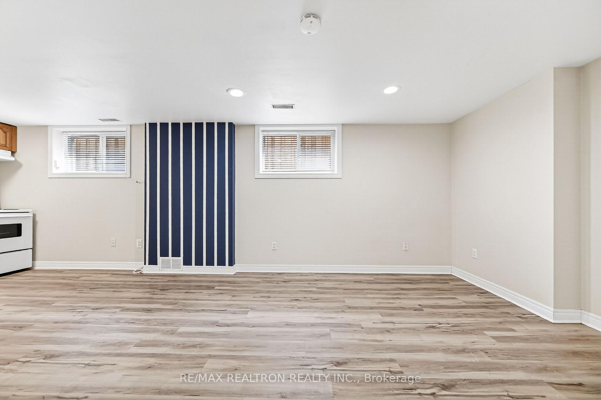 Photo 34 of 454 Donlands Avenue, Toronto, East York — HOMEH