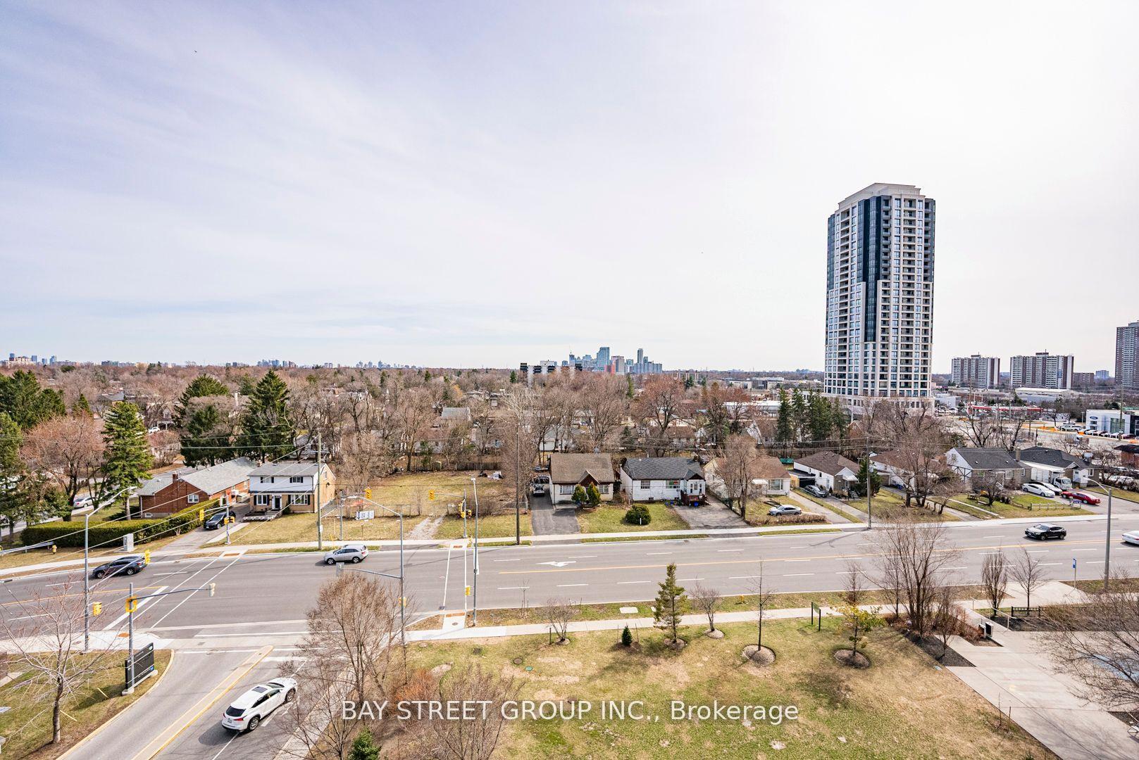 Photo 31 of Unit 718, 7167 Yonge Street, Markham, Thornhill — HOMEH