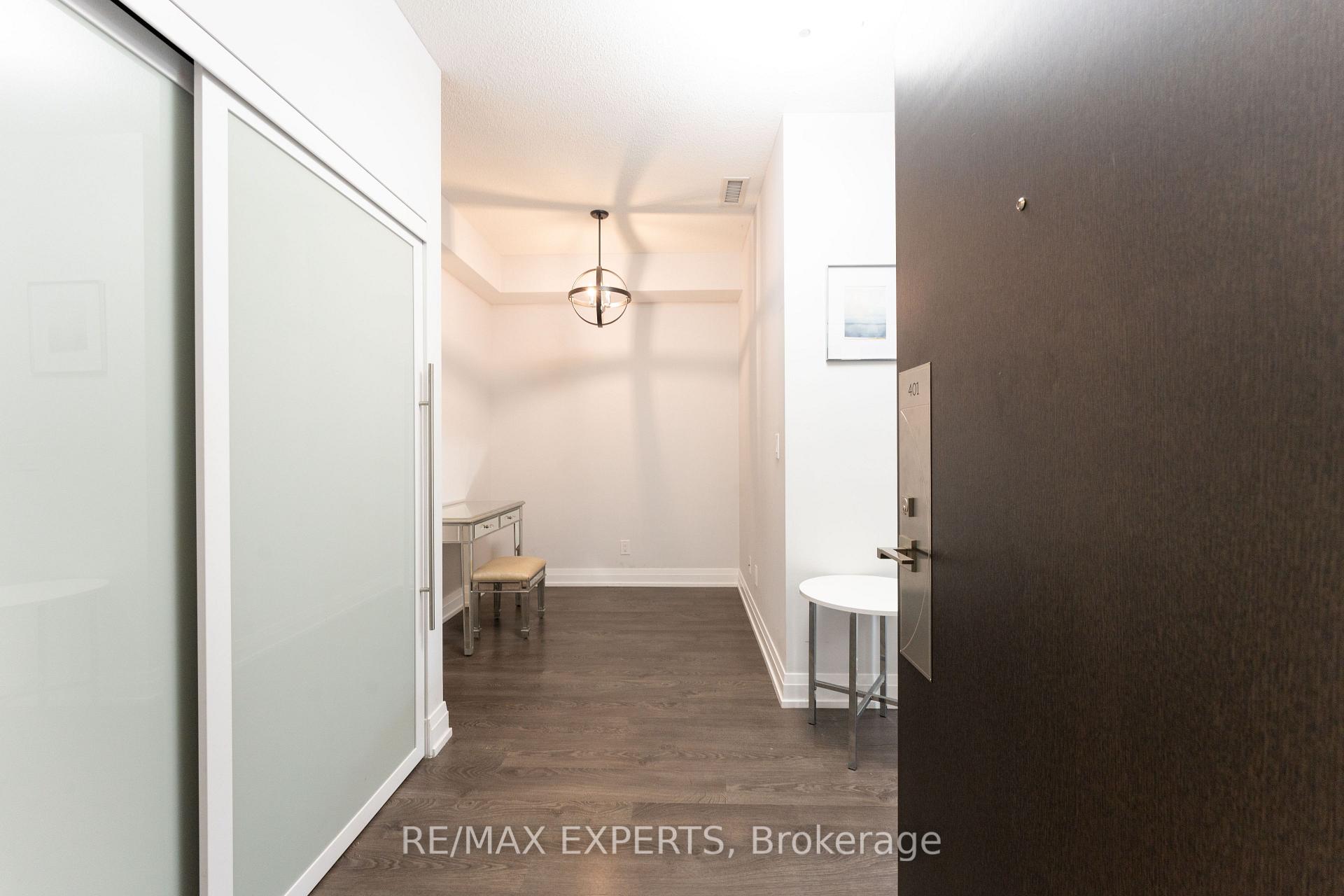 Photo 4 of Unit 401, 3700 Highway 7, Vaughan, Vaughan Corporate Centre — HOMEH