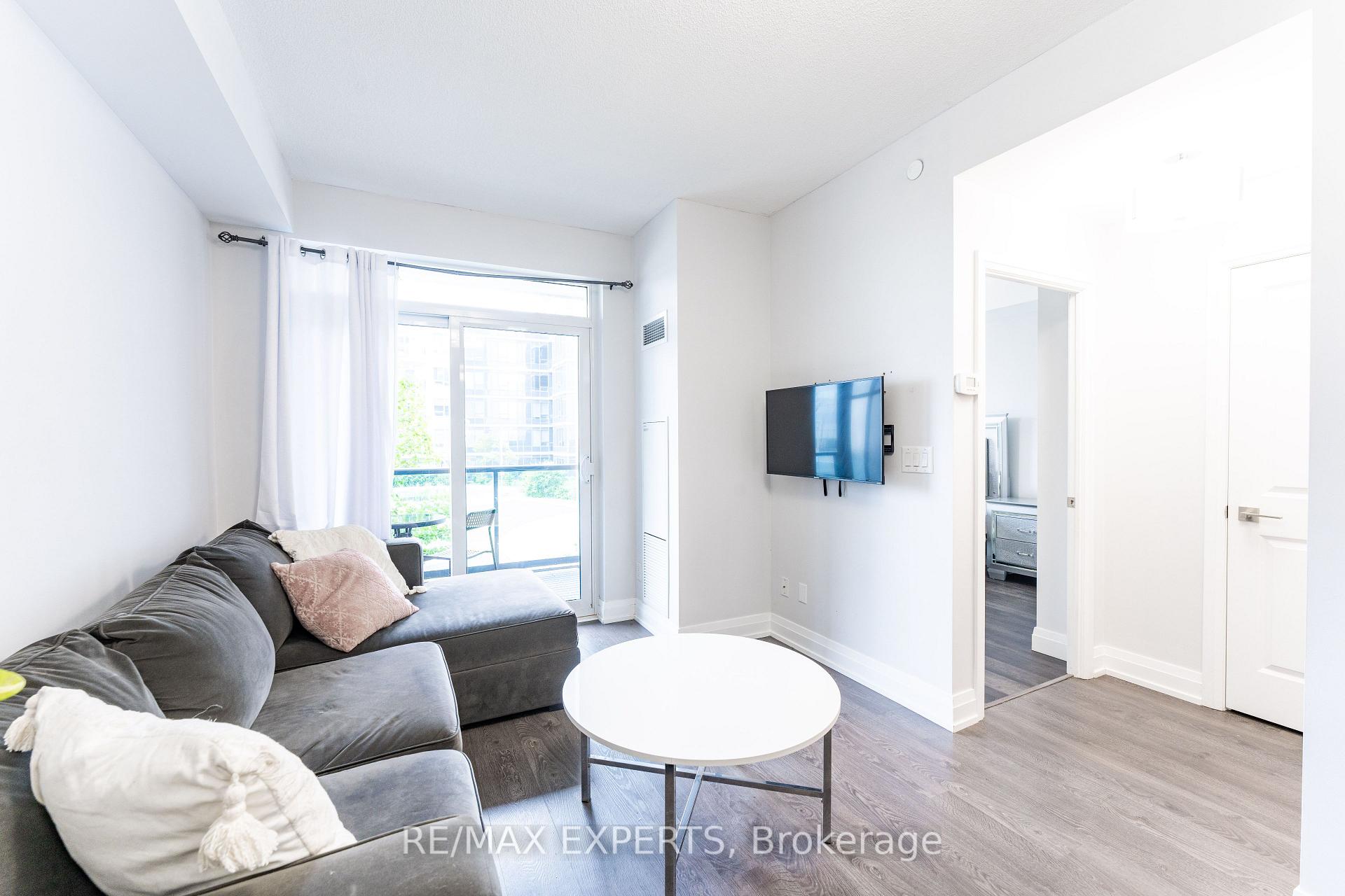 Photo 9 of Unit 401, 3700 Highway 7, Vaughan, Vaughan Corporate Centre — HOMEH