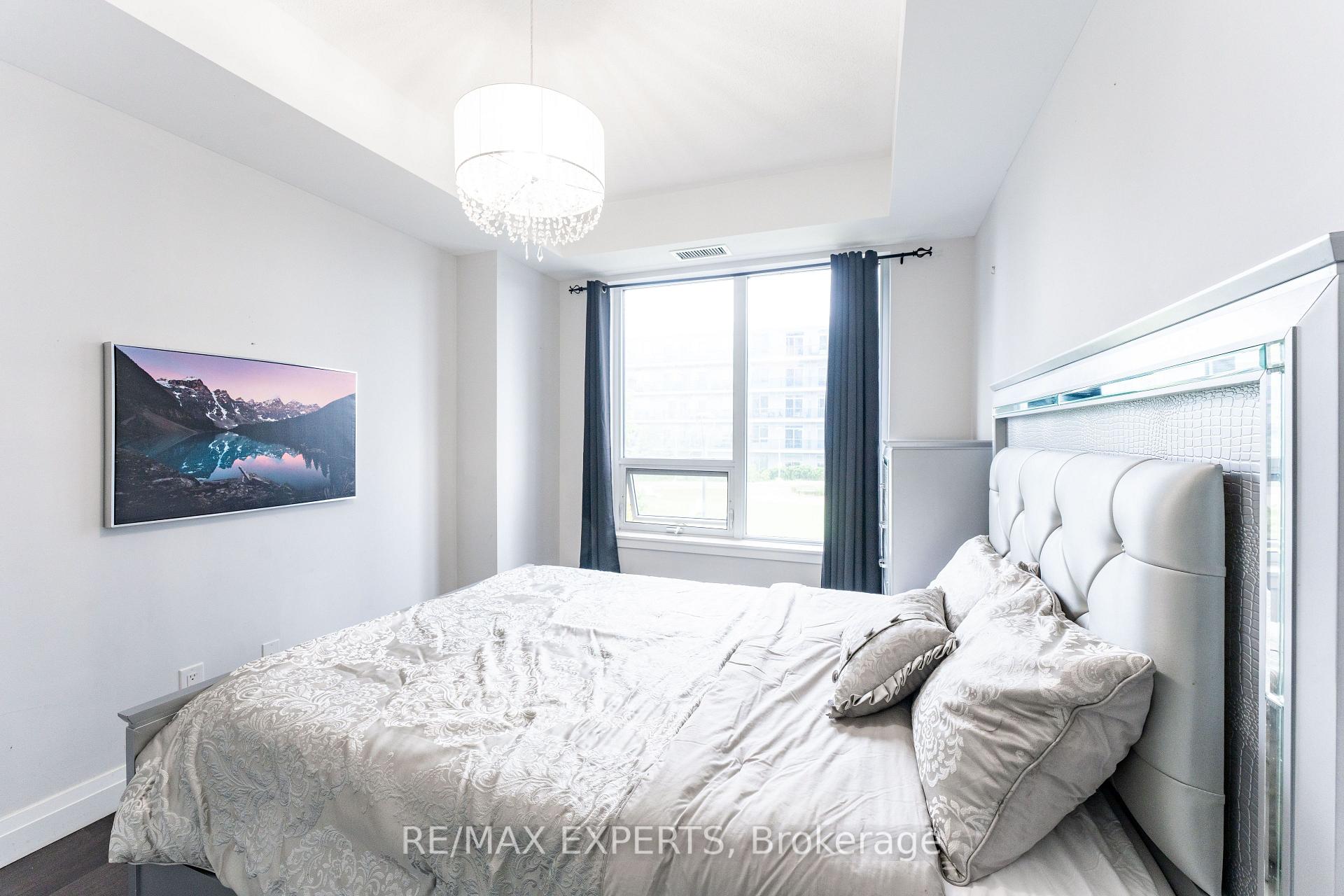 Photo 14 of Unit 401, 3700 Highway 7, Vaughan, Vaughan Corporate Centre — HOMEH