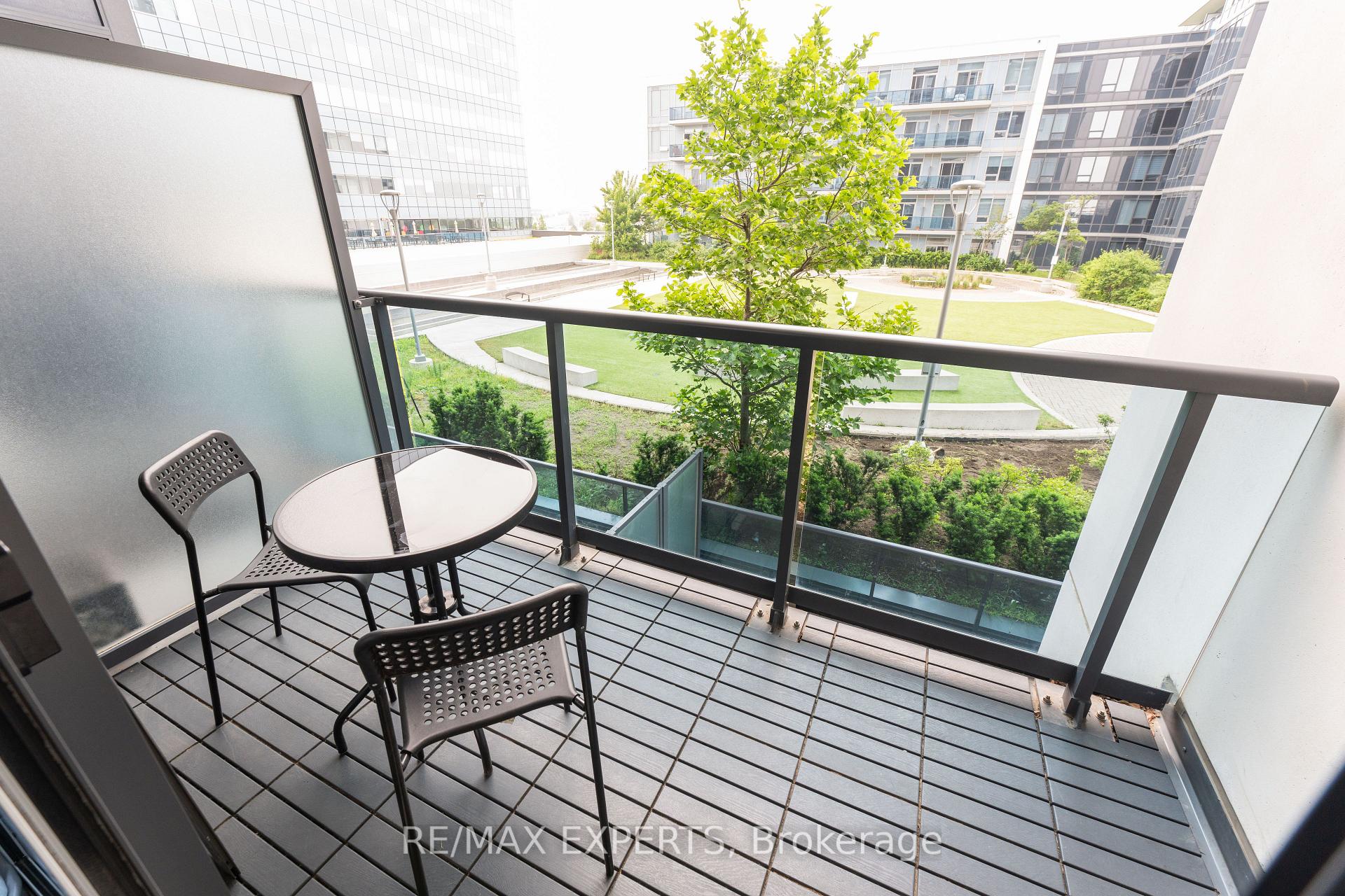 Photo 17 of Unit 401, 3700 Highway 7, Vaughan, Vaughan Corporate Centre — HOMEH