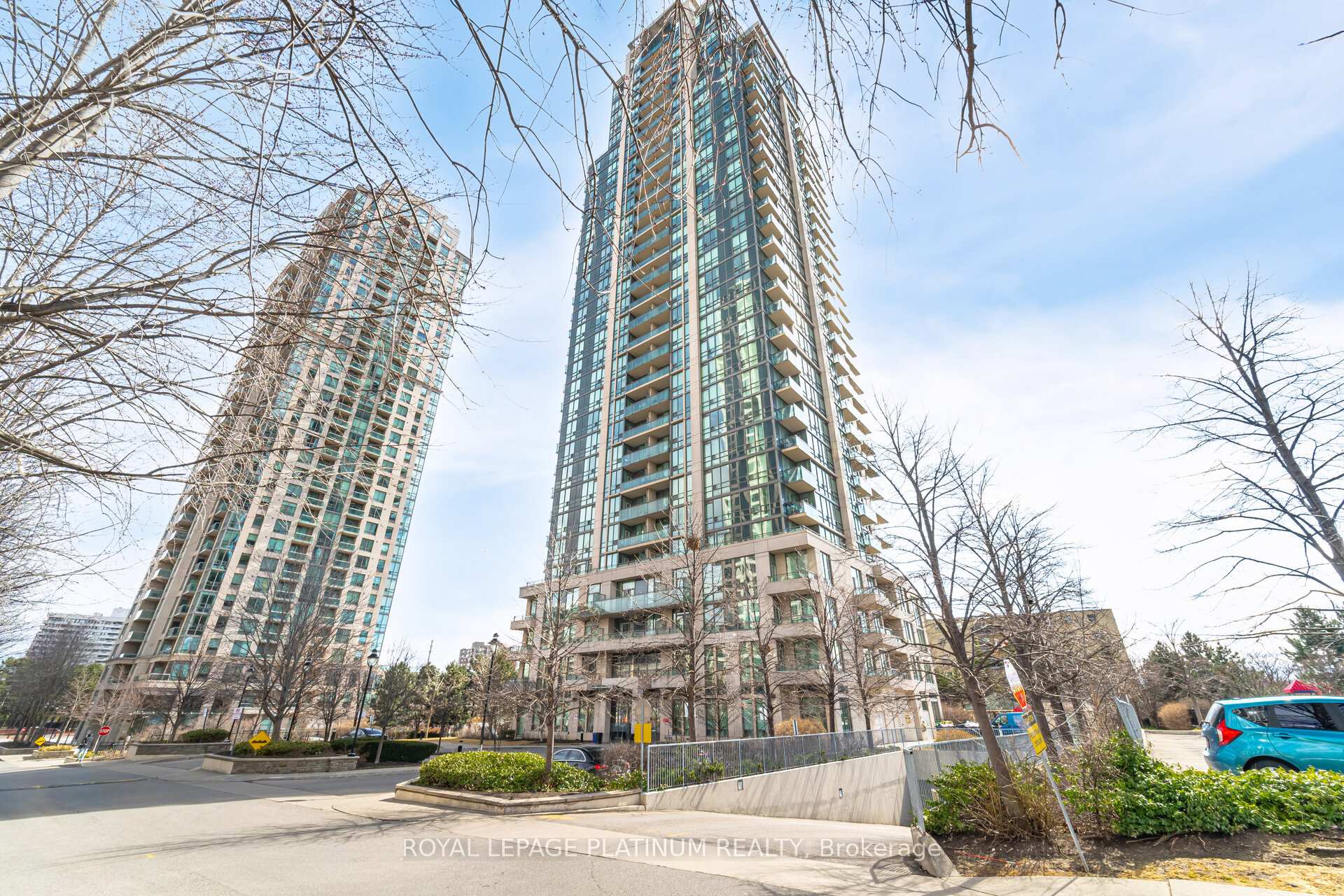 Photo 2 of Unit 510, 3515 kariya Drive, Mississauga, Mississauga Valleys — HOMEH