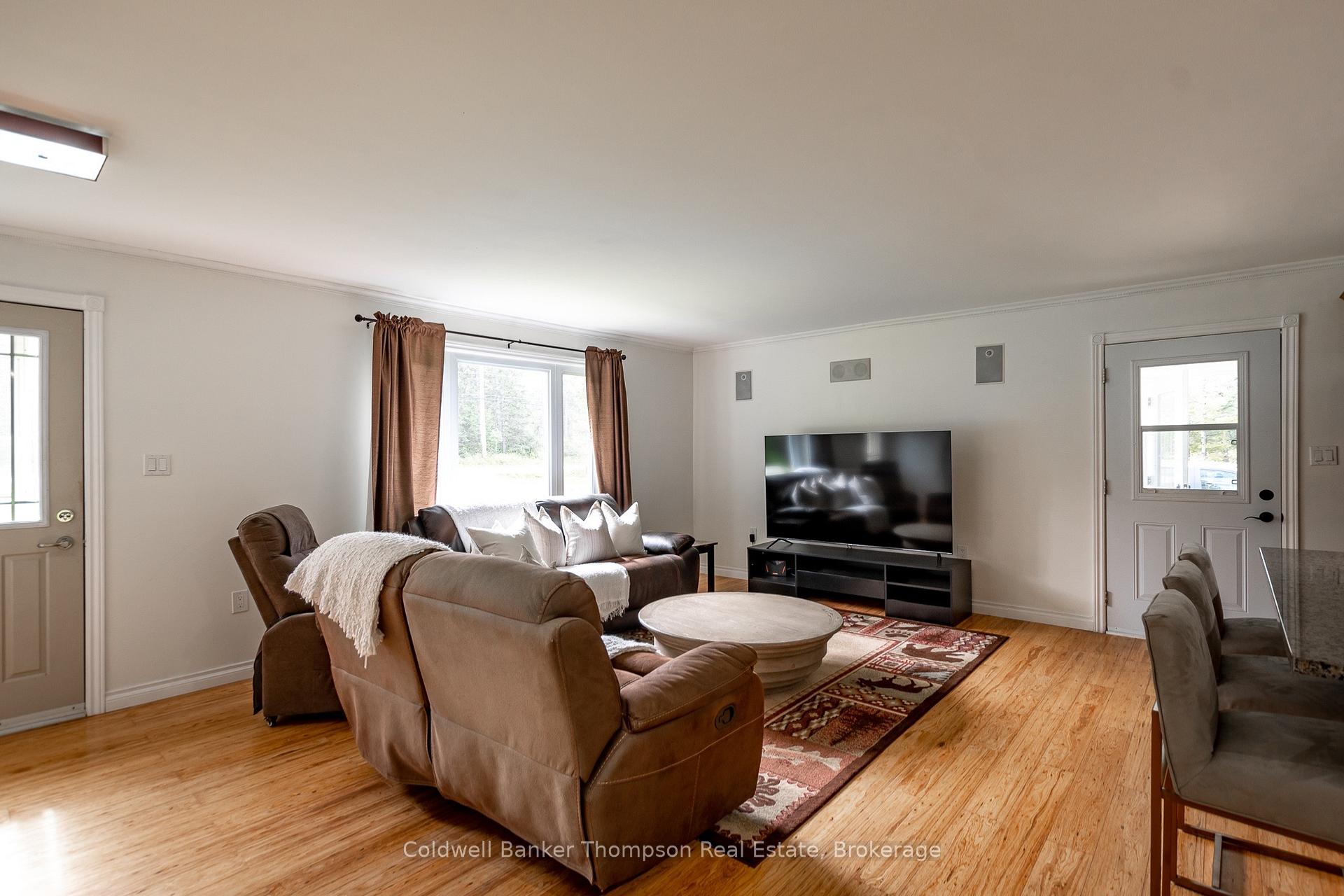Photo 7 of 1346 Aspdin Road, Huntsville, Stisted — HOMEH
