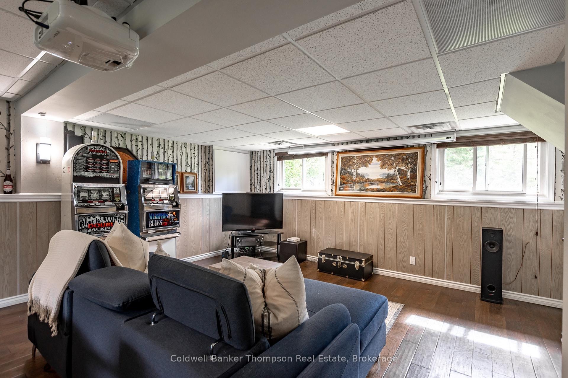 Photo 24 of 1346 Aspdin Road, Huntsville, Stisted — HOMEH