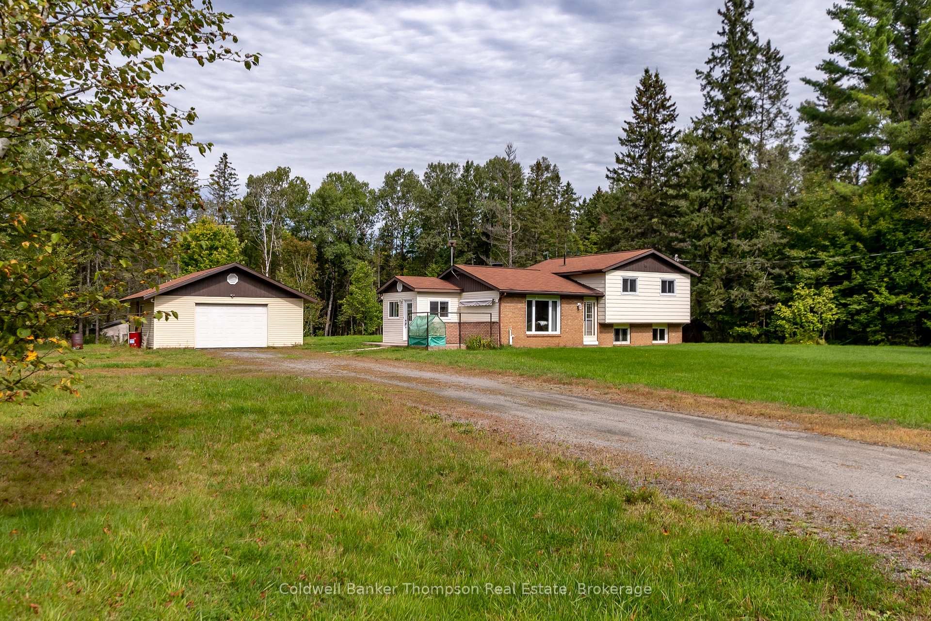 Photo 28 of 1346 Aspdin Road, Huntsville, Stisted — HOMEH