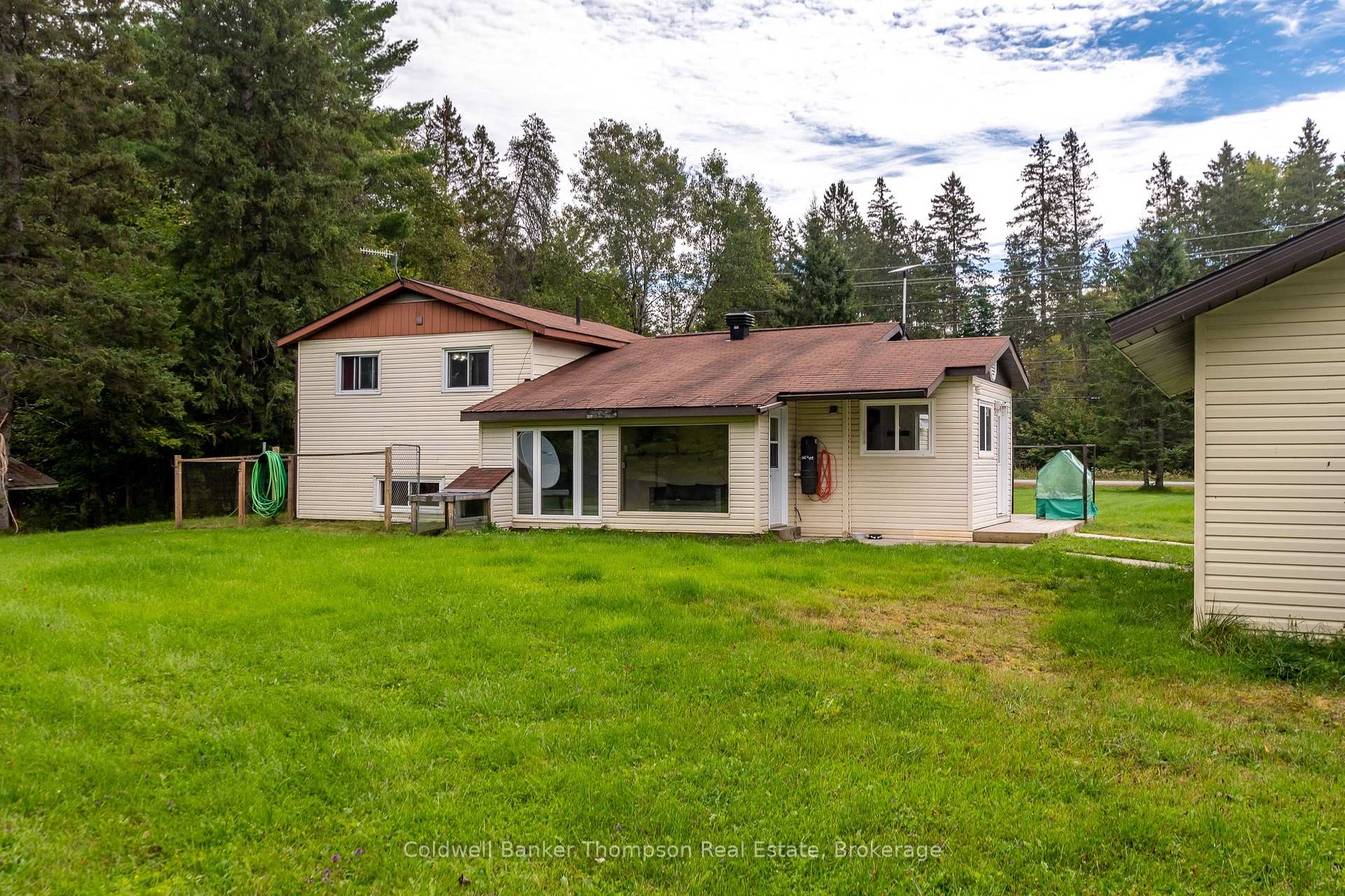 Photo 35 of 1346 Aspdin Road, Huntsville, Stisted — HOMEH