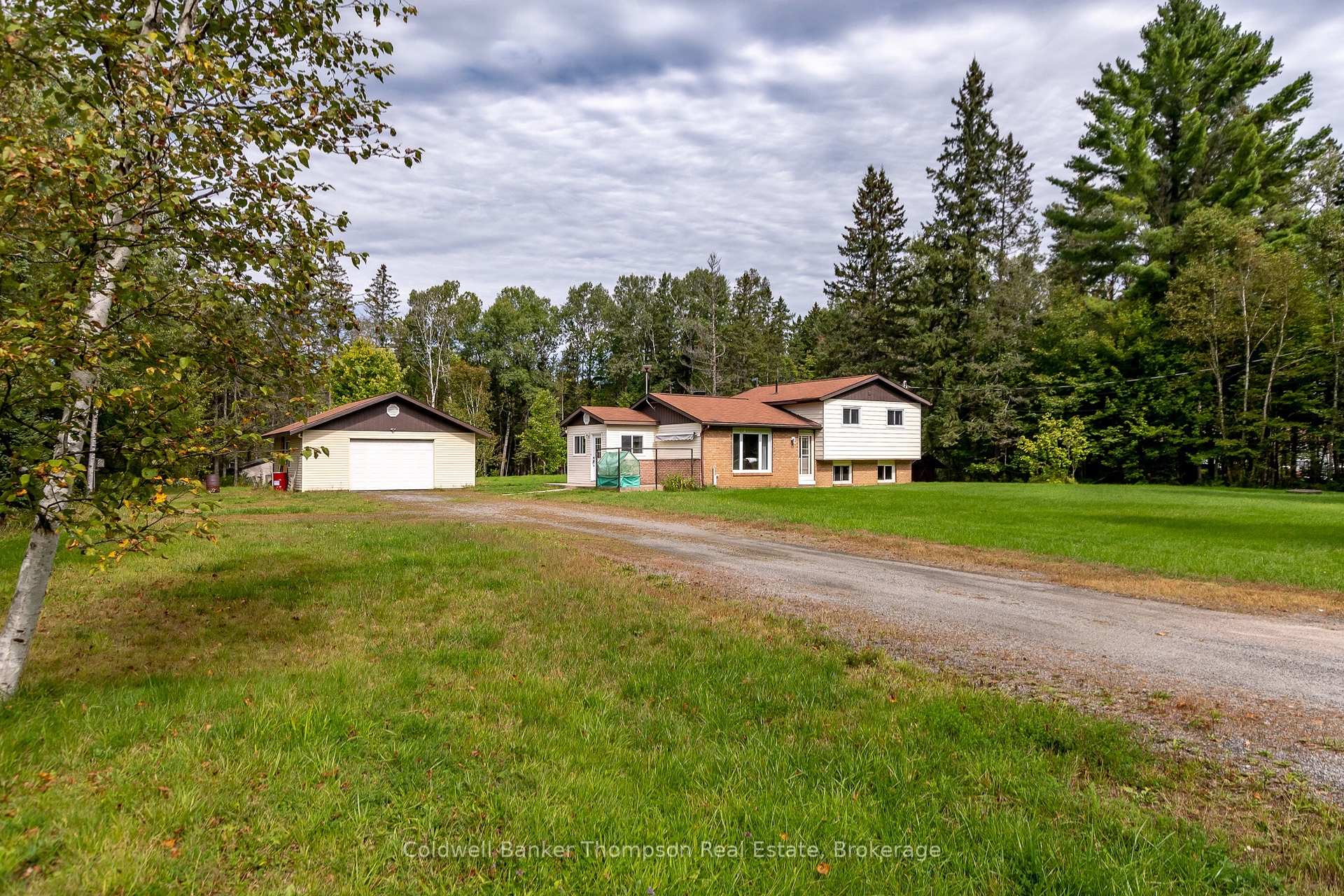Photo 38 of 1346 Aspdin Road, Huntsville, Stisted — HOMEH