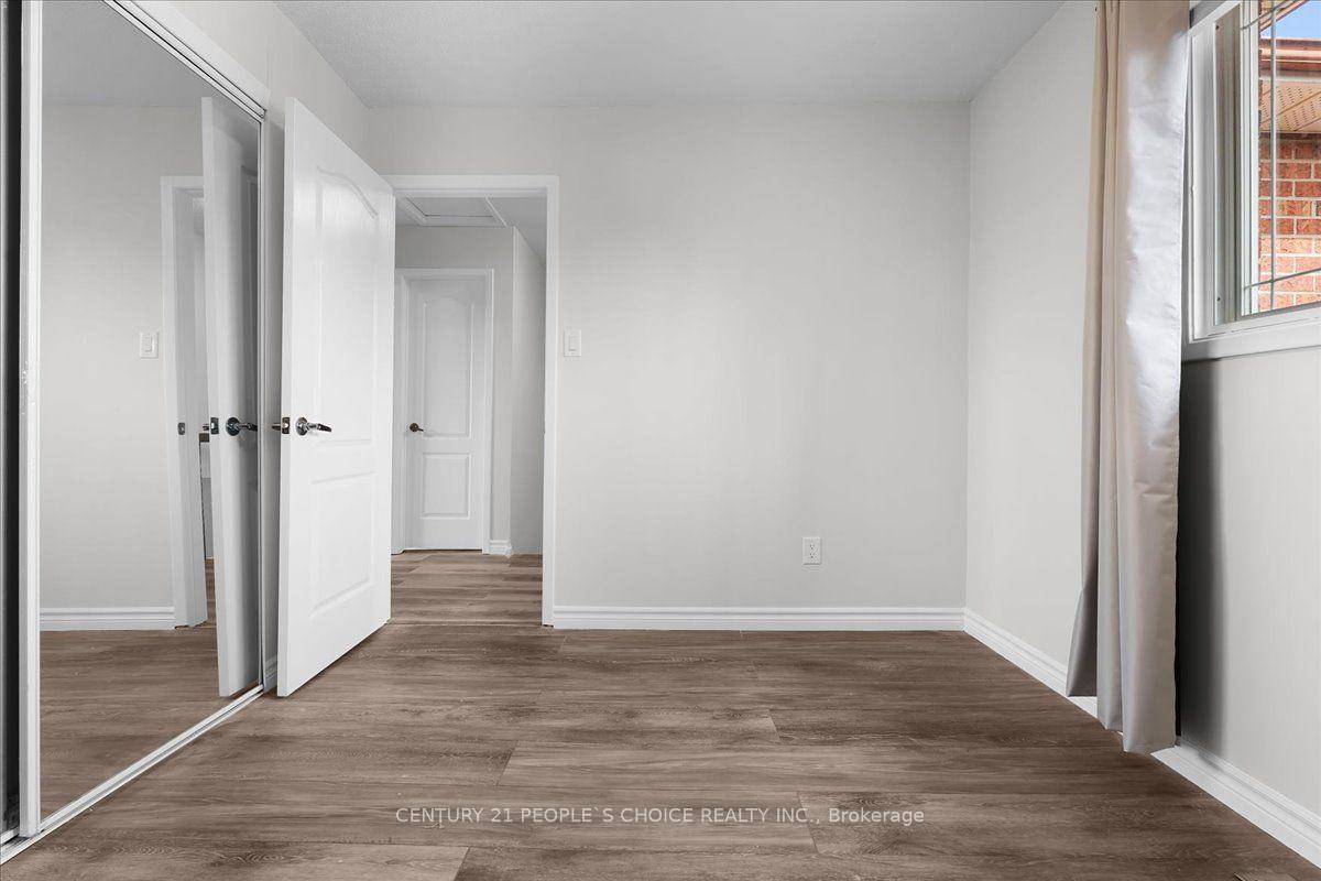 Photo 19 of 28 Beisel Court, Brampton, Heart Lake West — HOMEH