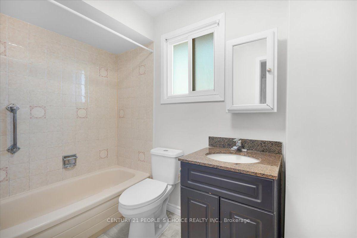 Photo 22 of 28 Beisel Court, Brampton, Heart Lake West — HOMEH