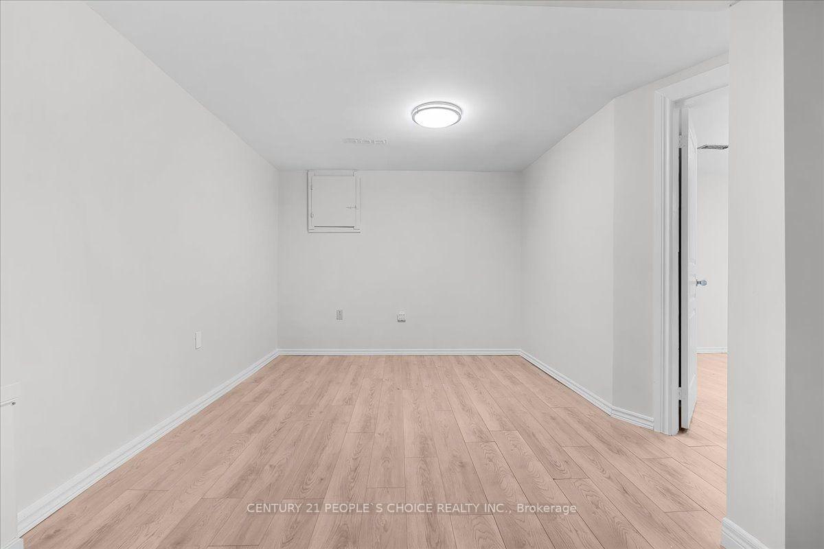 Photo 24 of 28 Beisel Court, Brampton, Heart Lake West — HOMEH