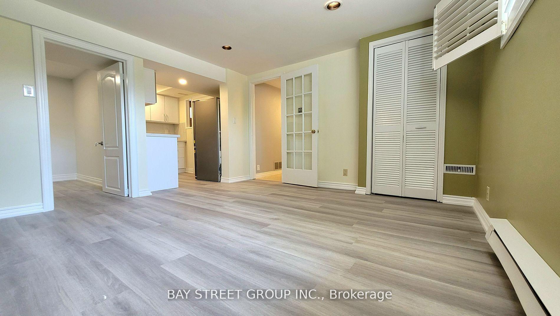 Photo 5 of Unit Lower, 37 Sir Bodwin Place, Markham, Markham Village — HOMEH