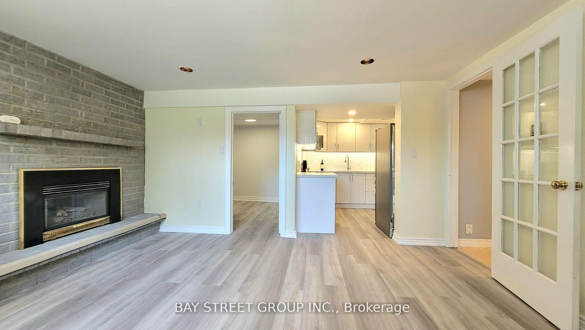 Photo 6 of Unit Lower, 37 Sir Bodwin Place, Markham, Markham Village — HOMEH