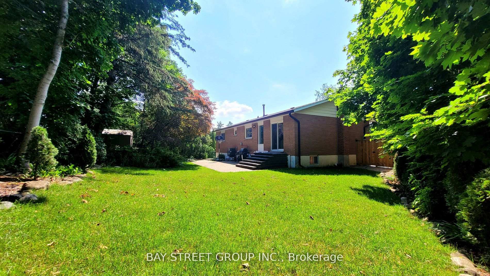 Photo 12 of Unit Lower, 37 Sir Bodwin Place, Markham, Markham Village — HOMEH