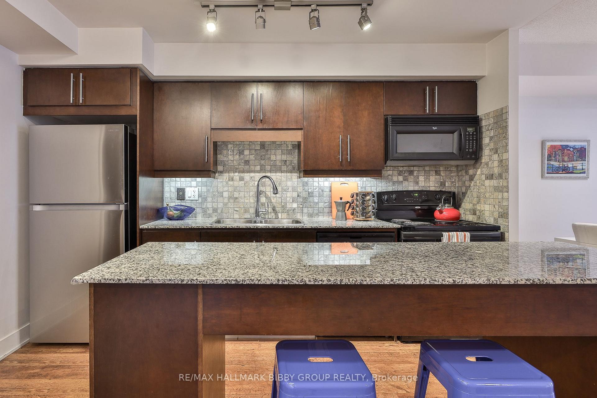Photo 12 of Unit 309, 20 Blue Jays Way, Toronto, Waterfront Communities — HOMEH