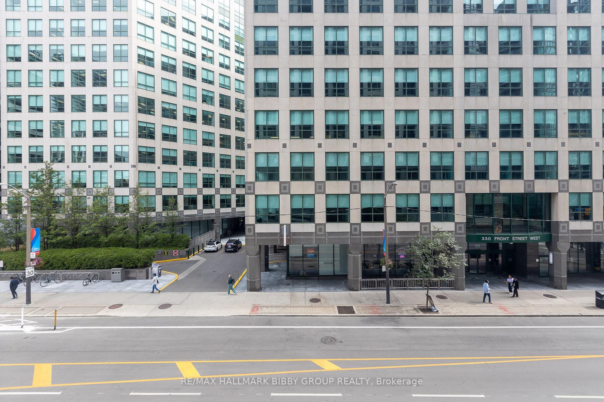 Photo 26 of Unit 309, 20 Blue Jays Way, Toronto, Waterfront Communities — HOMEH