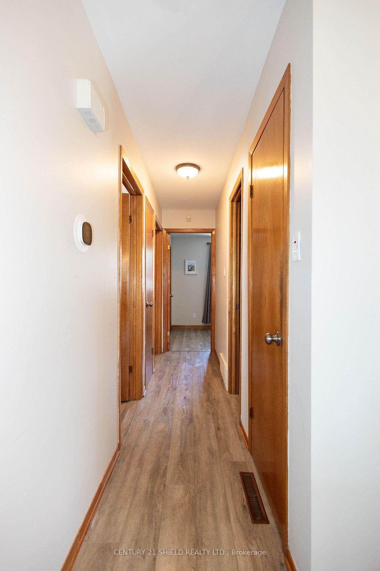 Photo 14 of 1107 Grand Avenue, Cornwall, Cornwall — HOMEH