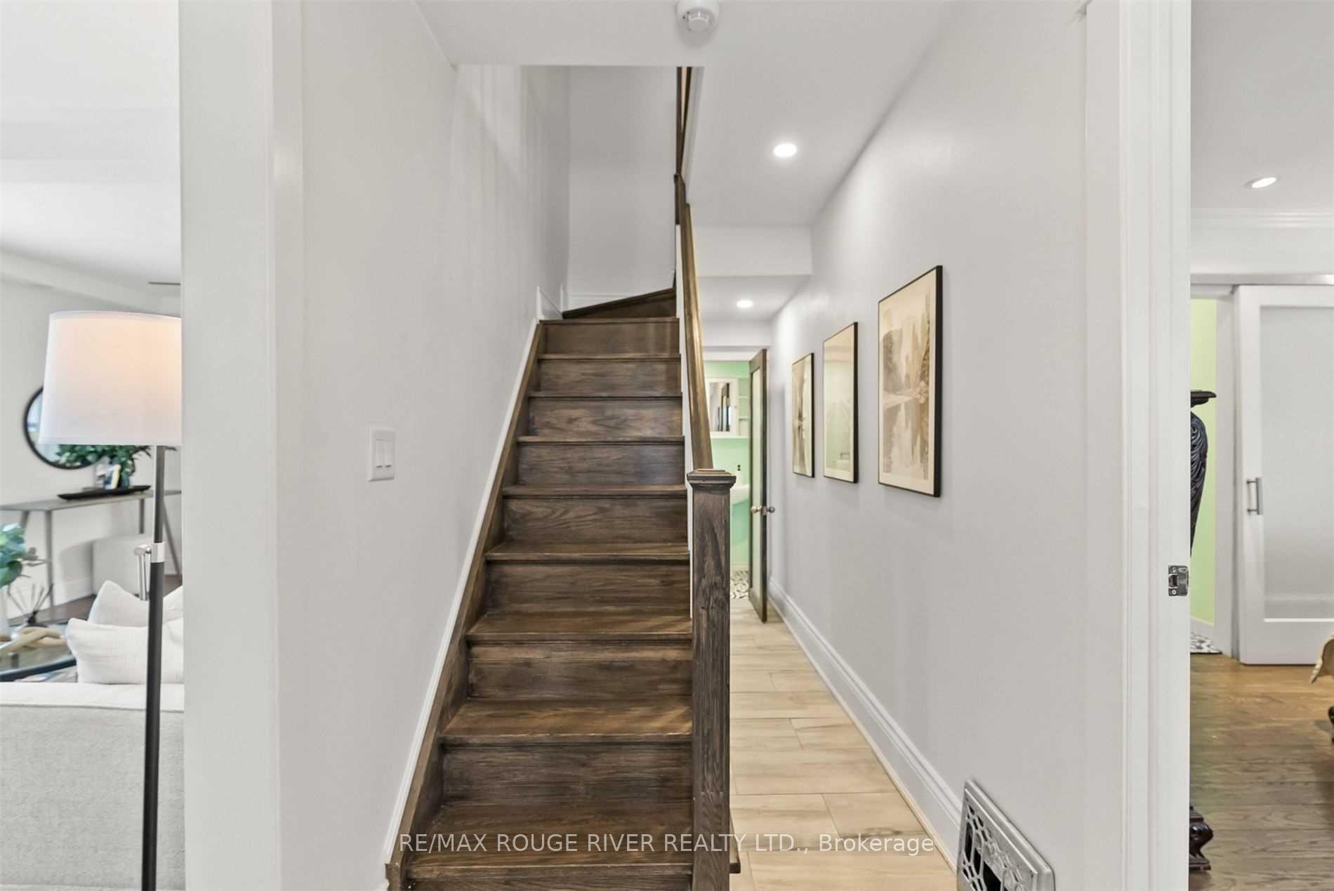Photo 11 of Unit Upper, 131 John Street E, Whitby, Downtown Whitby — HOMEH