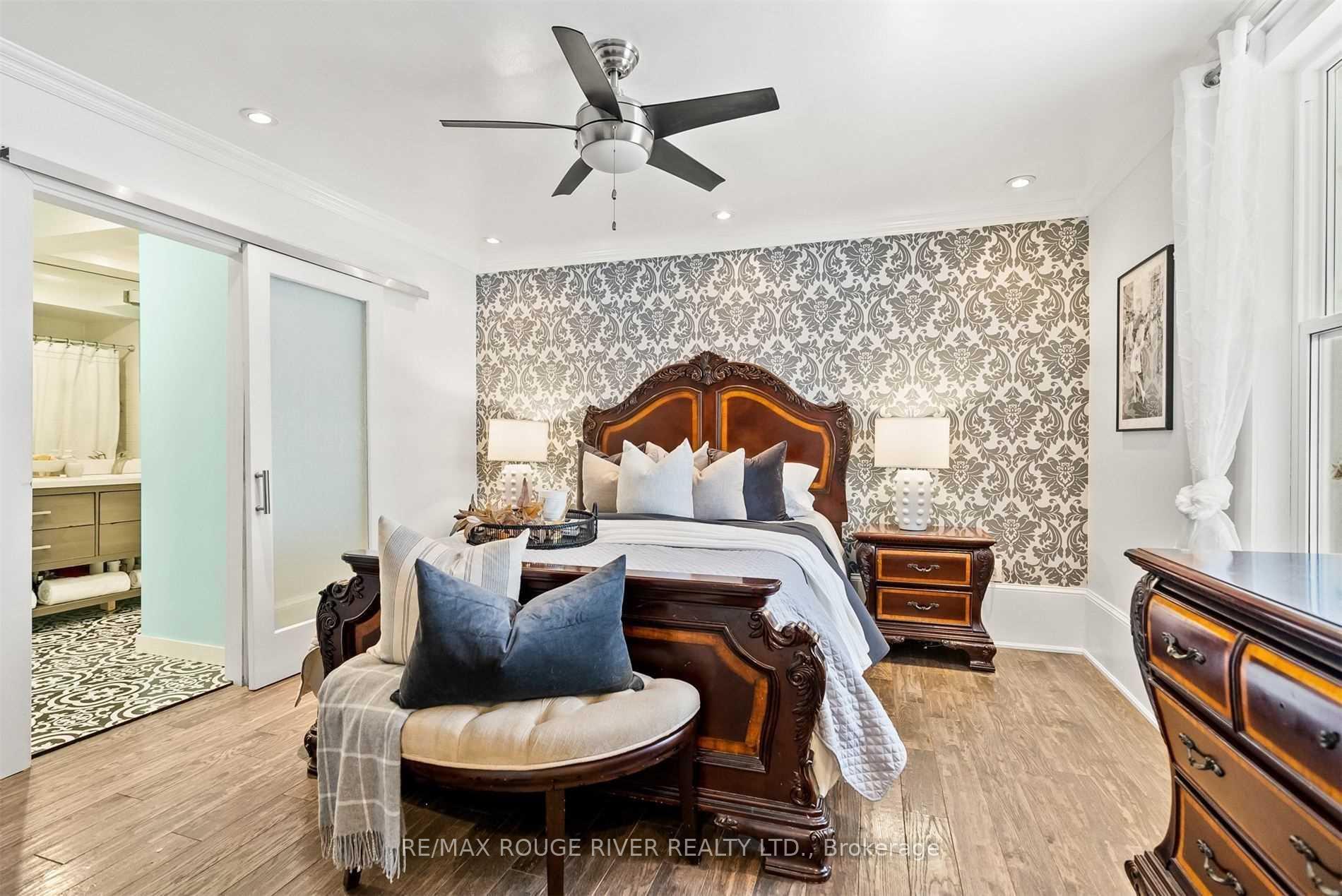 Photo 14 of Unit Upper, 131 John Street E, Whitby, Downtown Whitby — HOMEH