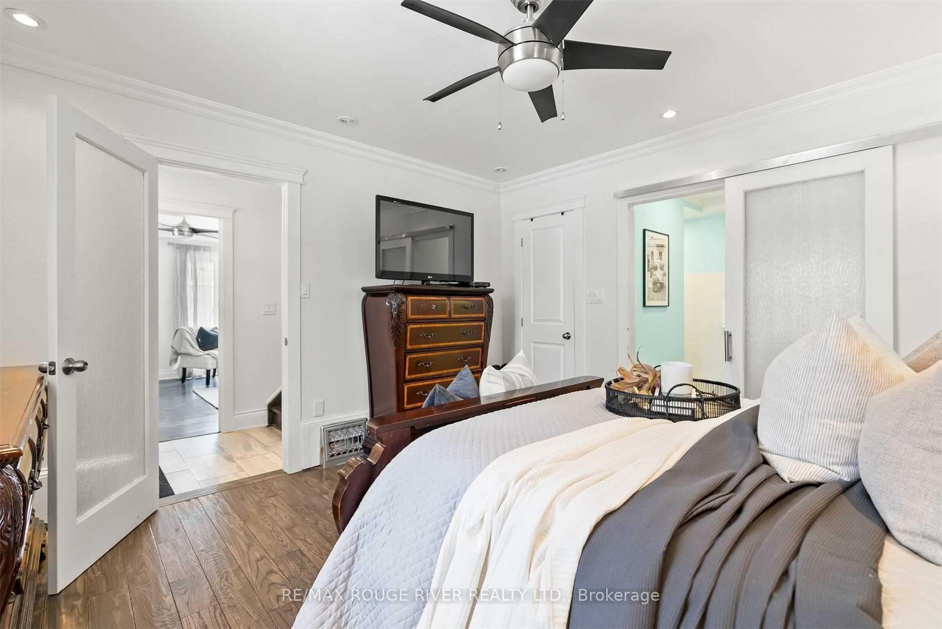 Photo 16 of Unit Upper, 131 John Street E, Whitby, Downtown Whitby — HOMEH