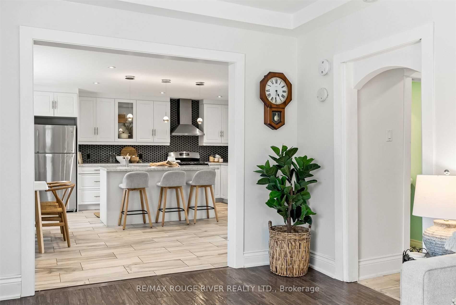 Photo 26 of Unit Upper, 131 John Street E, Whitby, Downtown Whitby — HOMEH