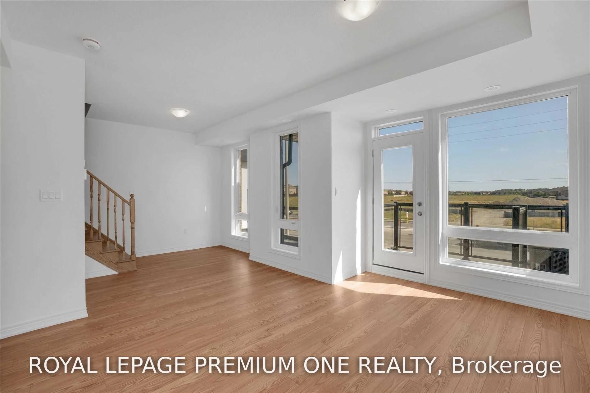 Photo 11 of Unit 3, 9480 The Gore Road, Brampton, Bram East — HOMEH