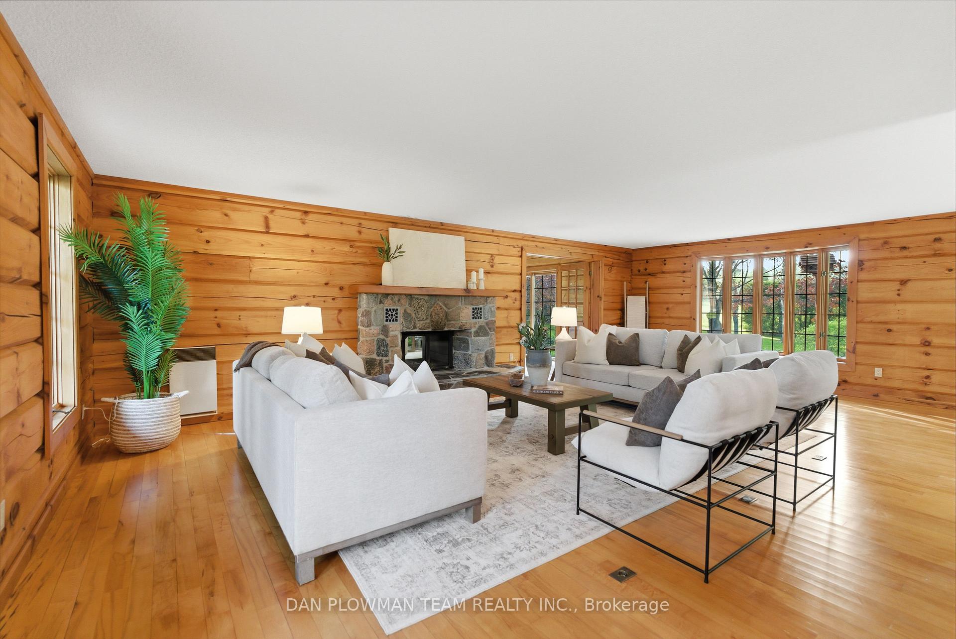 Photo 16 of 3354 Concession 8 Road, Clarington, Rural Clarington — HOMEH