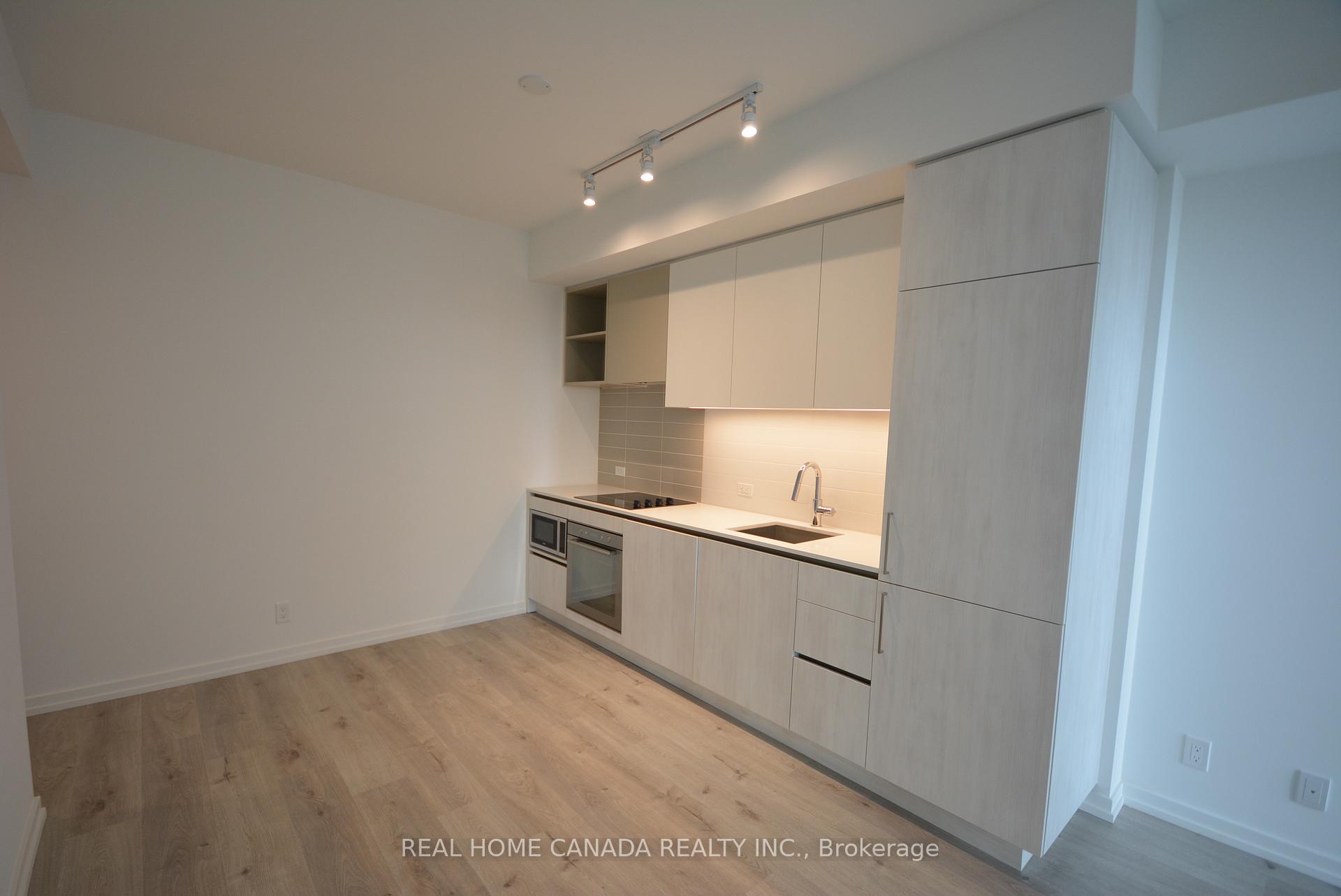 Photo 3 of Unit 1811, 7890 Jane Street, Vaughan, Vaughan Corporate Centre — HOMEH