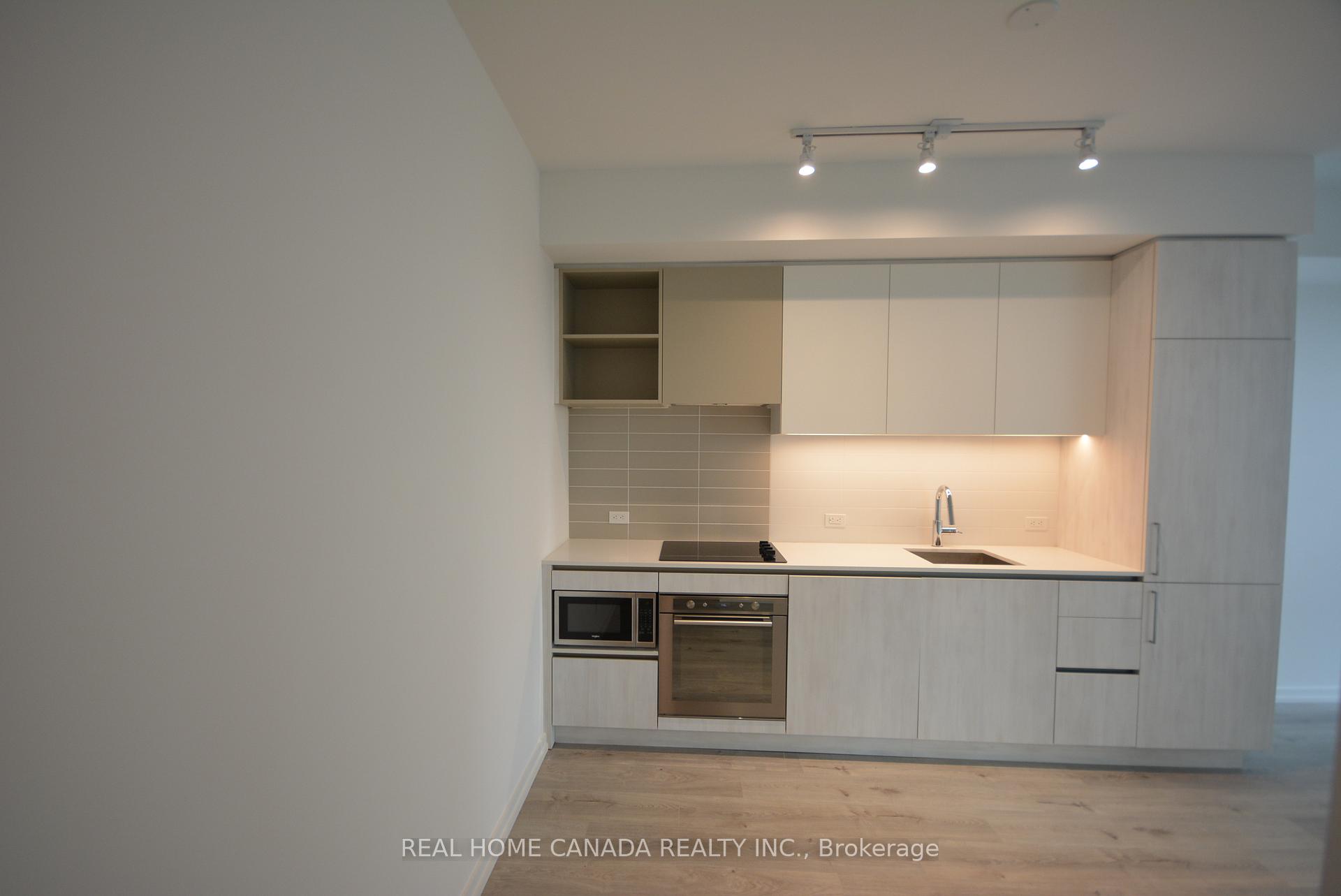 Photo 5 of Unit 1811, 7890 Jane Street, Vaughan, Vaughan Corporate Centre — HOMEH