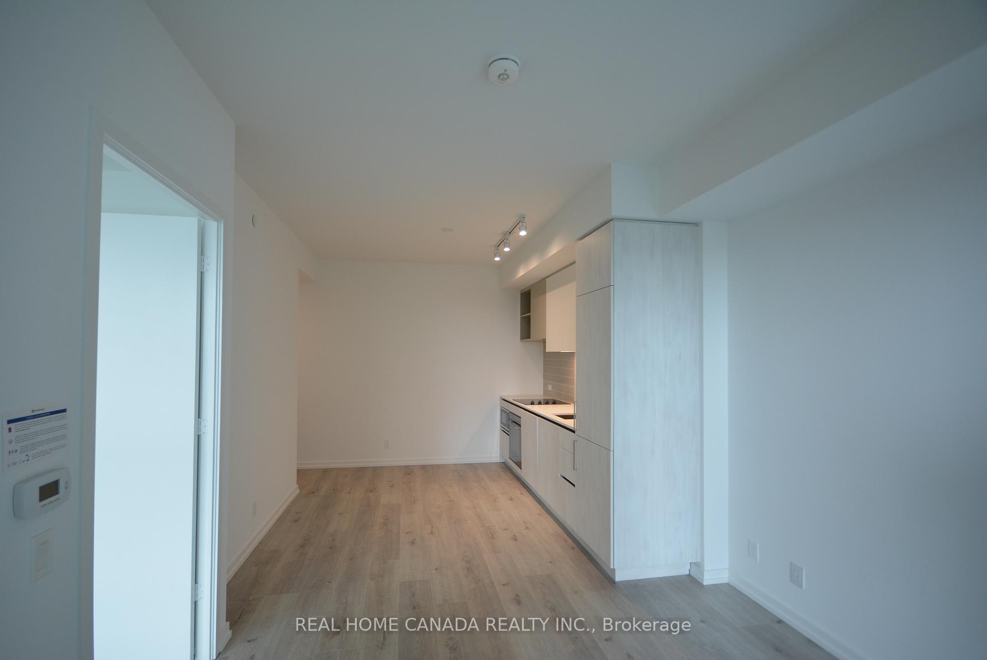 Photo 7 of Unit 1811, 7890 Jane Street, Vaughan, Vaughan Corporate Centre — HOMEH