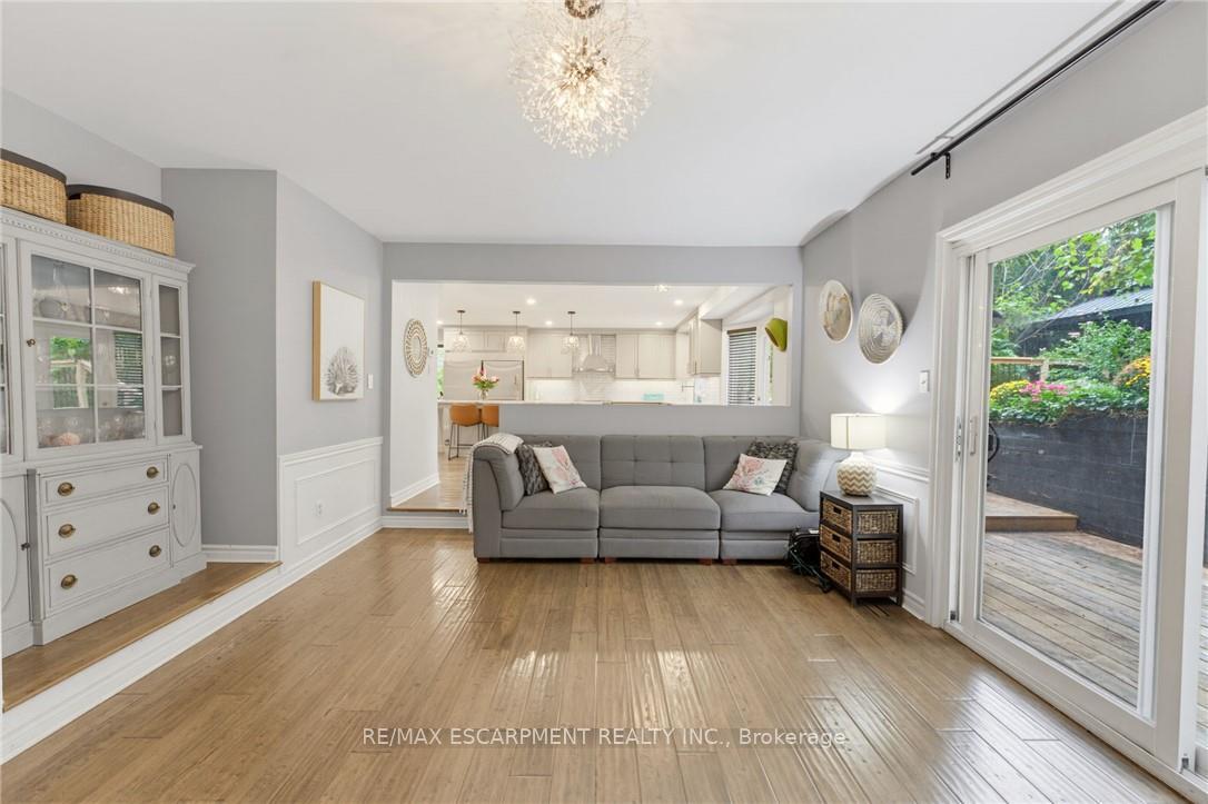 Photo 16 of 28 Seymour Drive, Hamilton, Ancaster — HOMEH