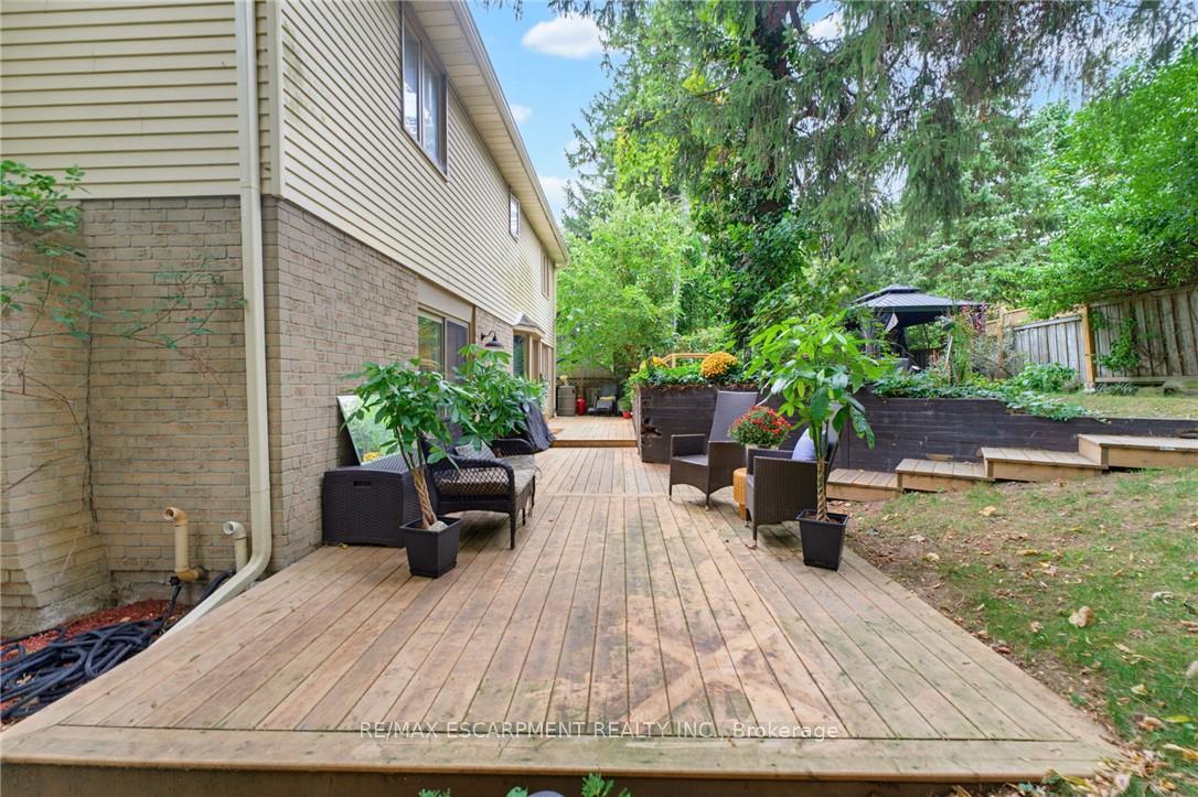 Photo 38 of 28 Seymour Drive, Hamilton, Ancaster — HOMEH