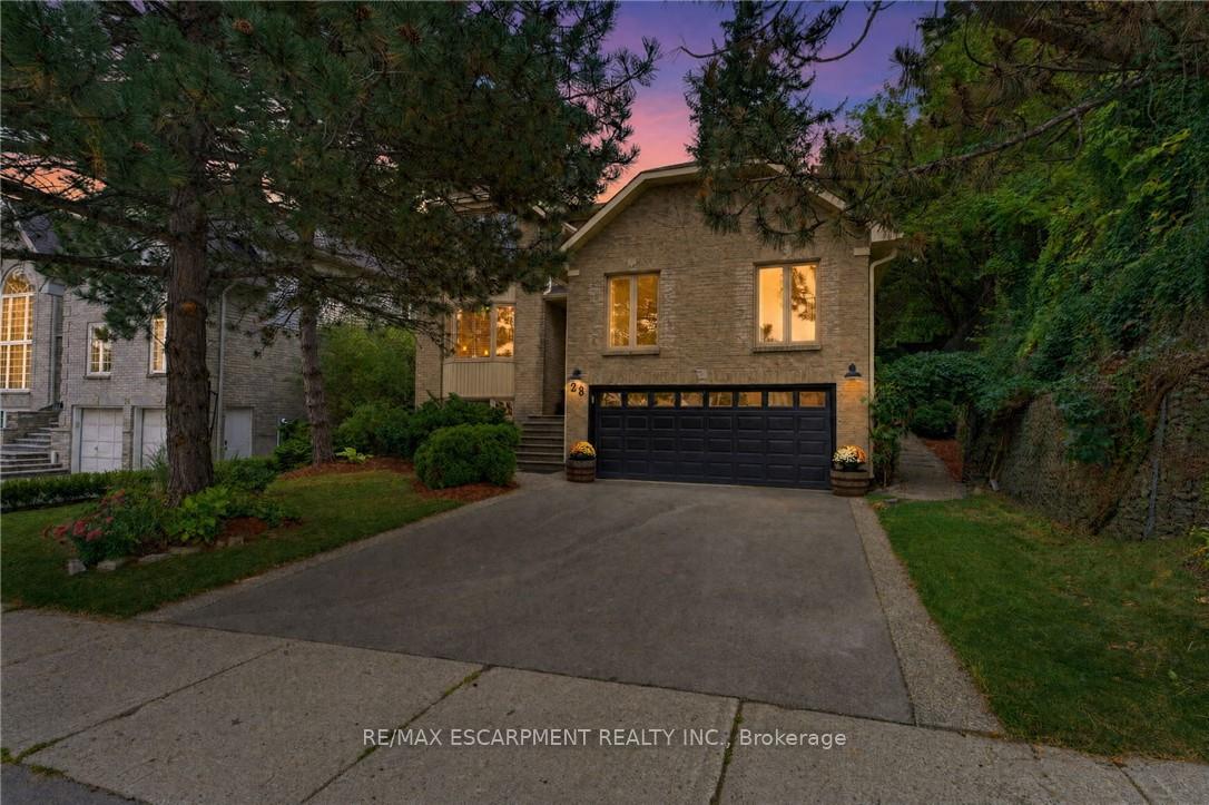 Photo 45 of 28 Seymour Drive, Hamilton, Ancaster — HOMEH