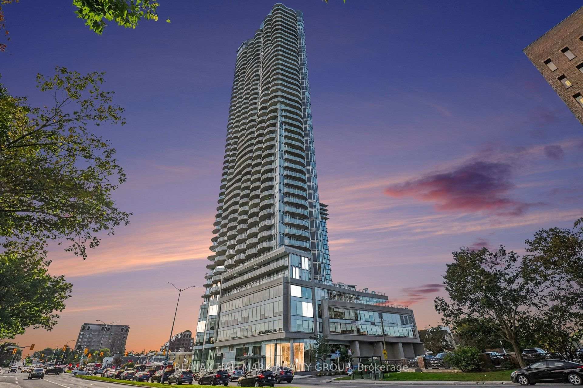 Photo 2 of Unit 2807, 805 Carling Avenue, Ottawa, West Centre Town — HOMEH